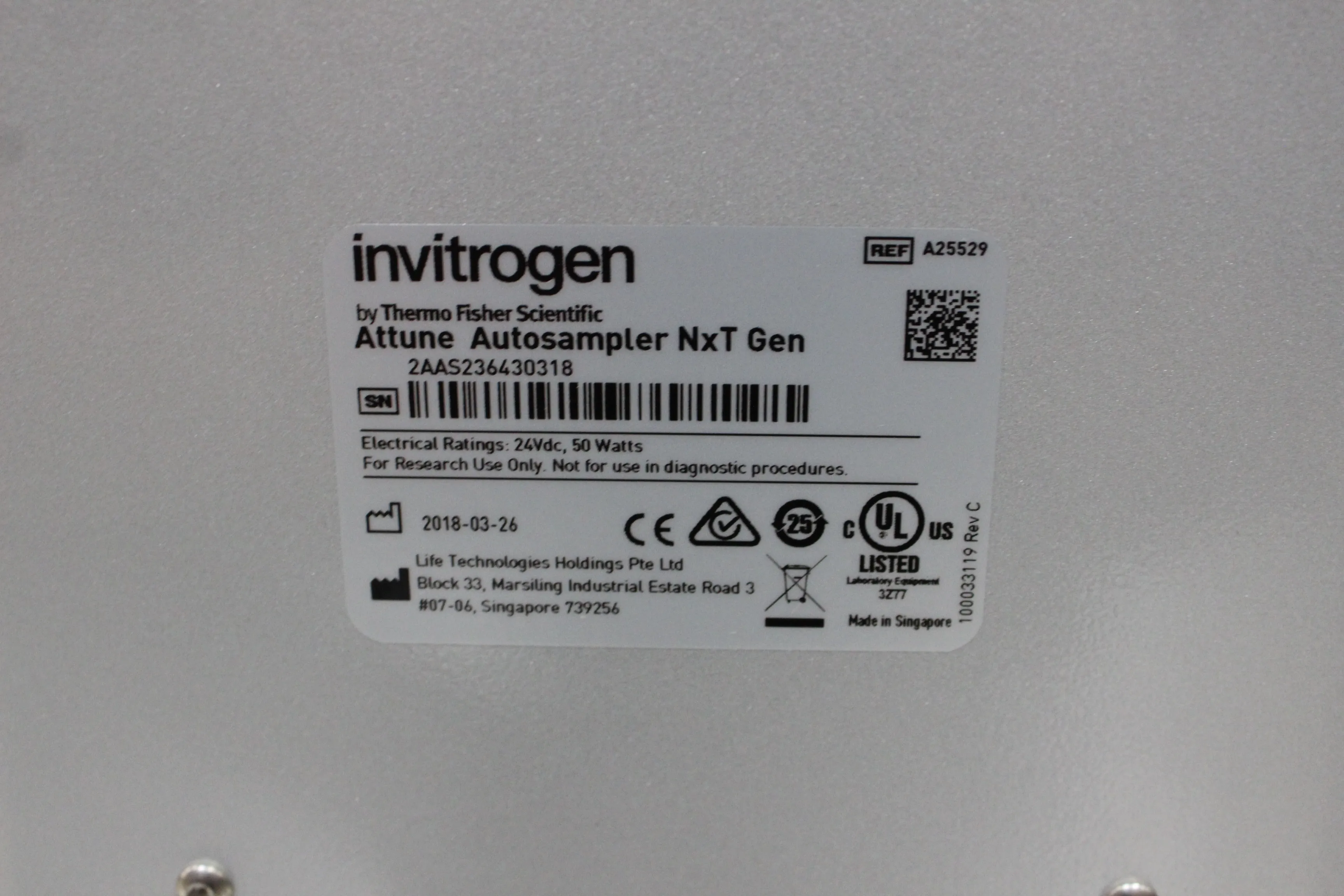 Invitrogen A25529 Autosampler HPLC/FPLC/GC/CE Used Lab Equipment