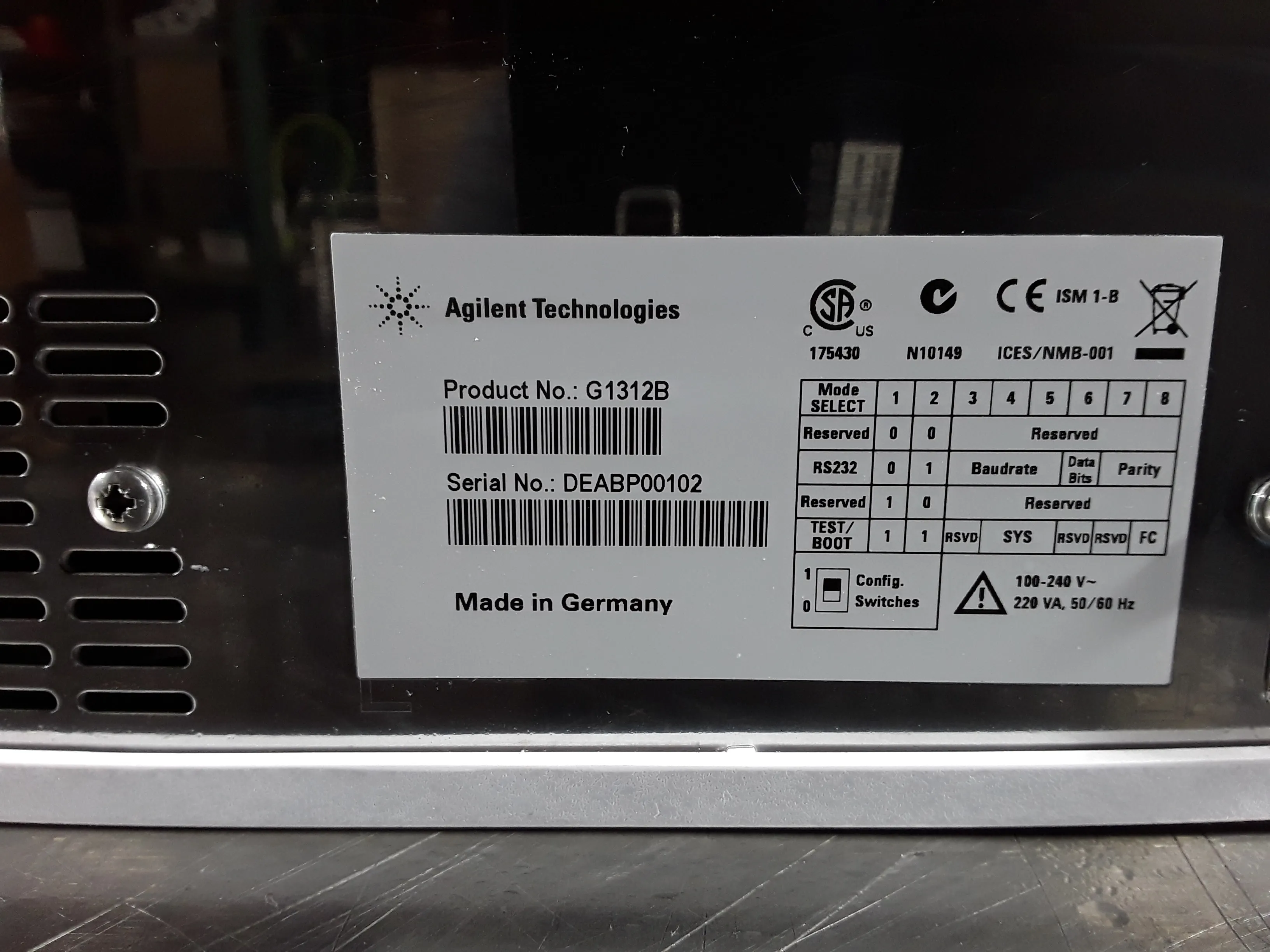 Agilent 1260 Infinity Binary Pump G1312B HPLC / FPLC / GC / CE