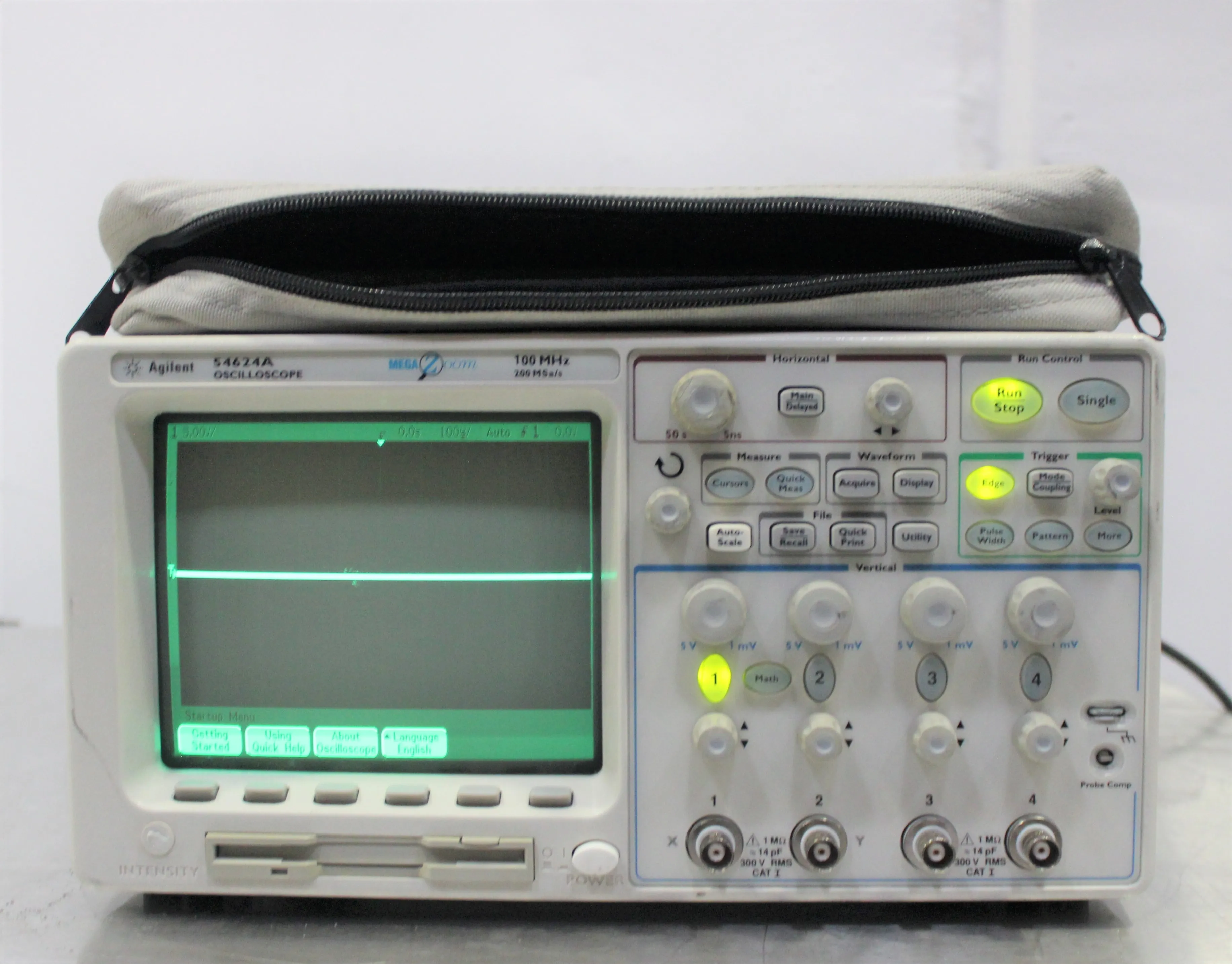 Agilent 54624A-100 MHz Oscilloscope 4-Channel with Mega Zoom Deep Memory