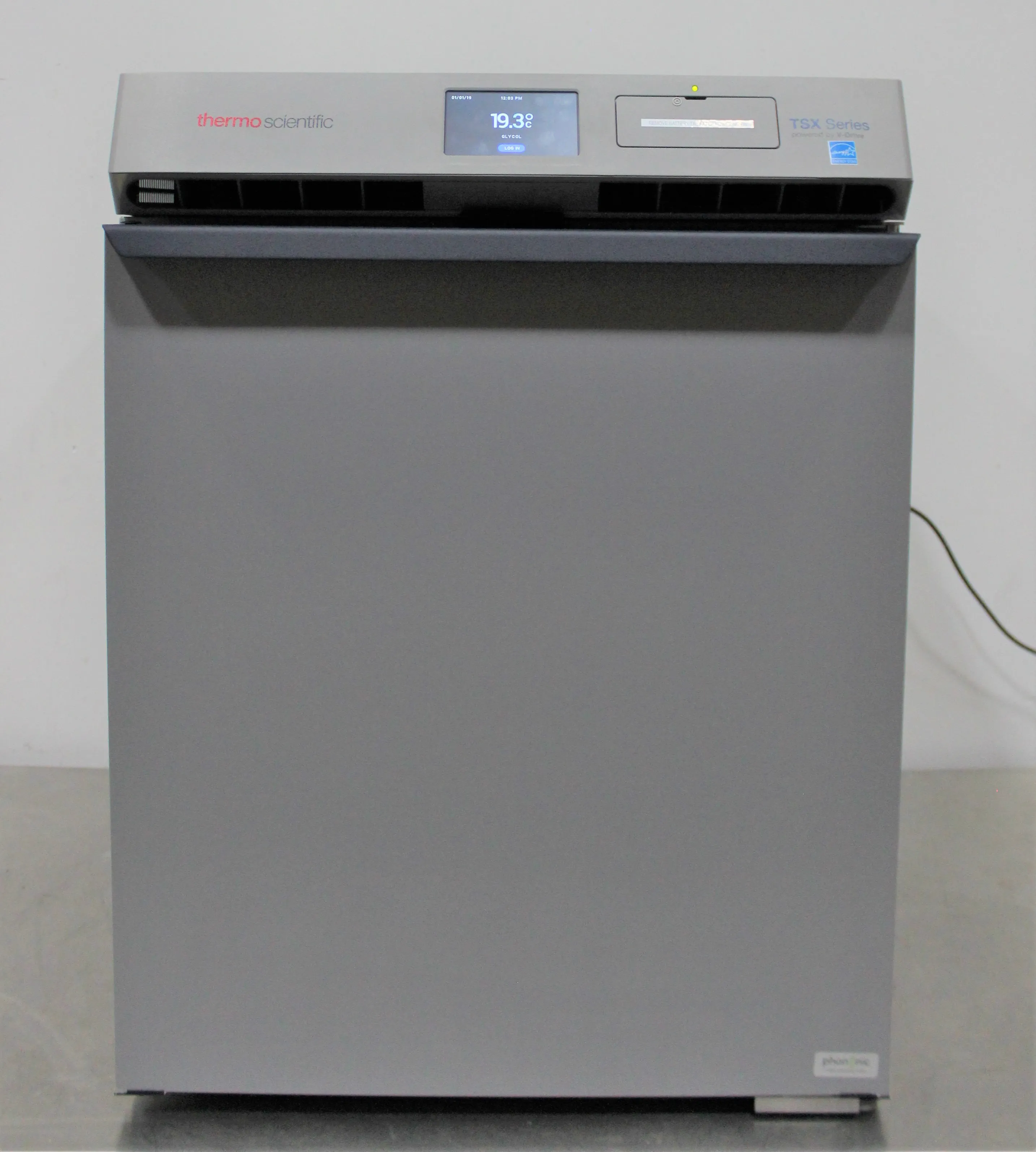 Thermo Scientific TSX Series Undercounter Lab Refrigerator