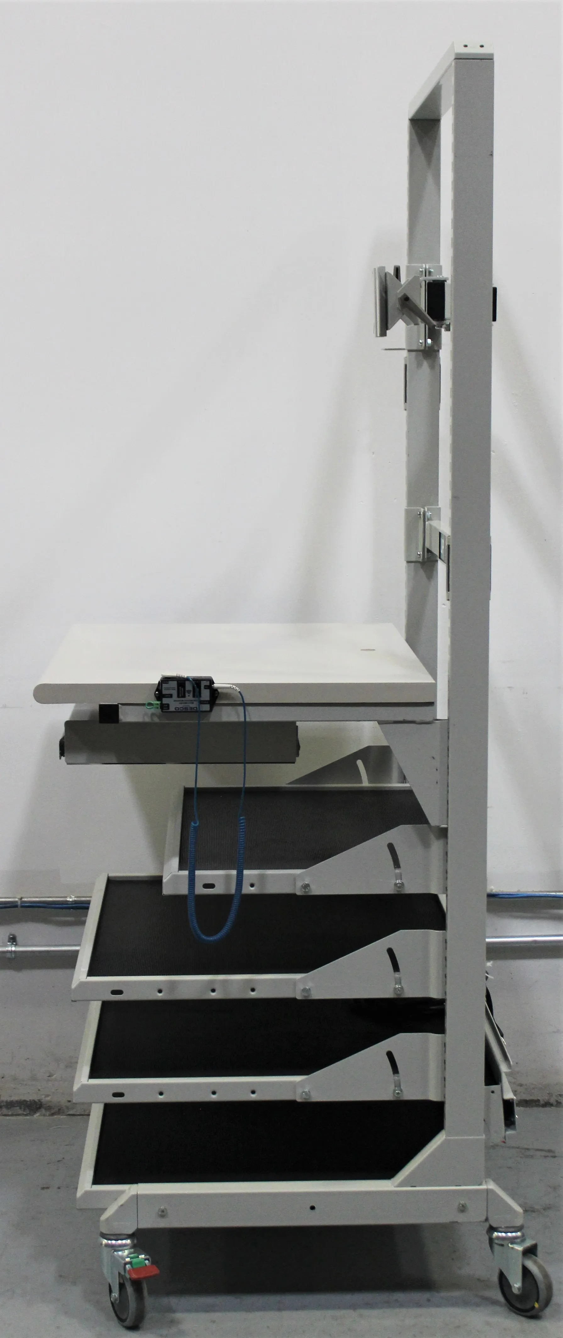 Sovella Lab Work Bench with Non-Slip Rubber Shelves, Keyboard Drawer, and Monitor Latch