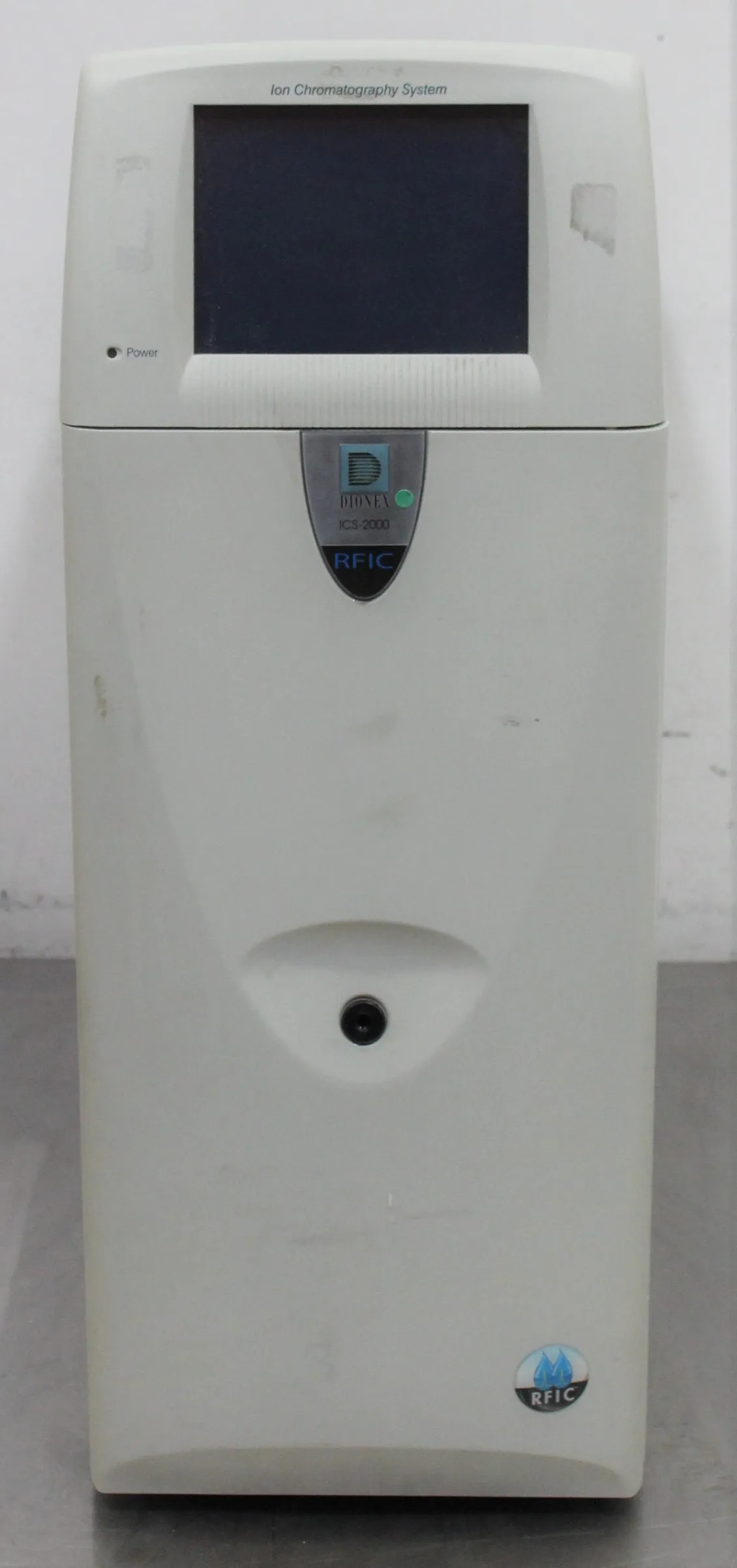 Dionex ICS-2000 Ion Chromatography System for Parts or Not Working