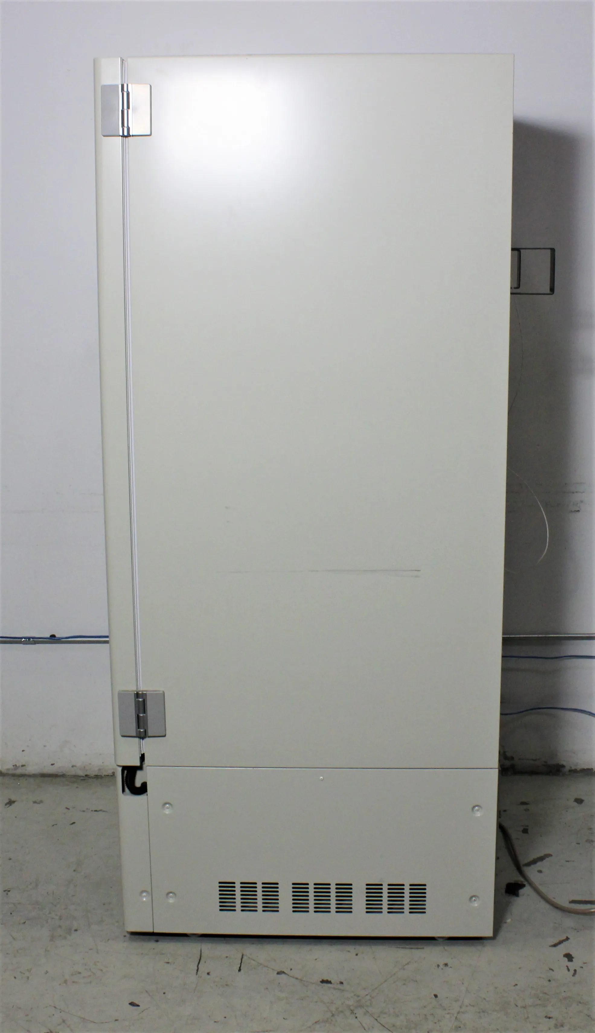 Panasonic MDF-U53VA VIP Series Ultra-Low Temperature Upright Freezer