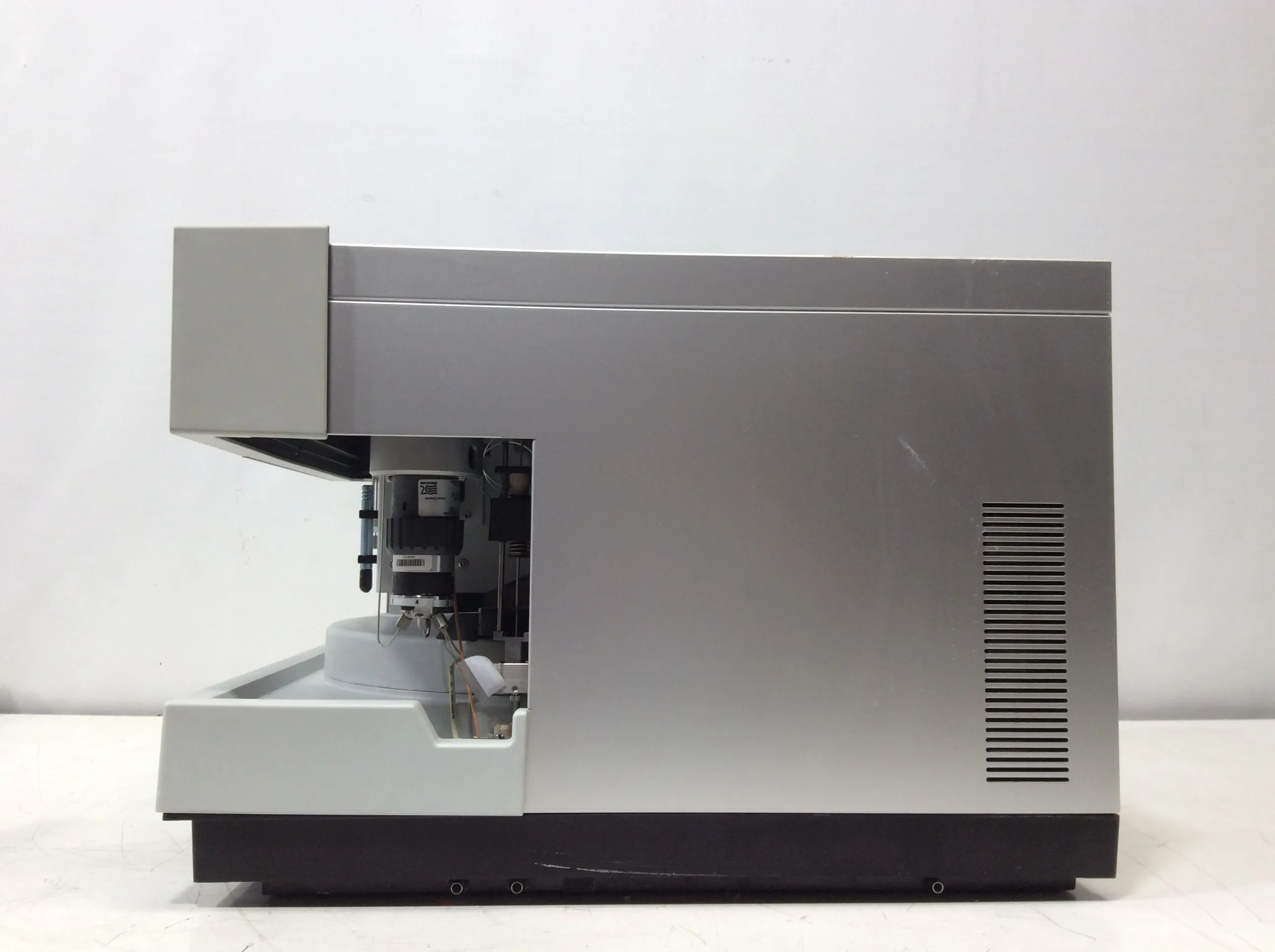 Thermo Scientific Dionex UltiMate 3000 Autosampler WPS-3000T