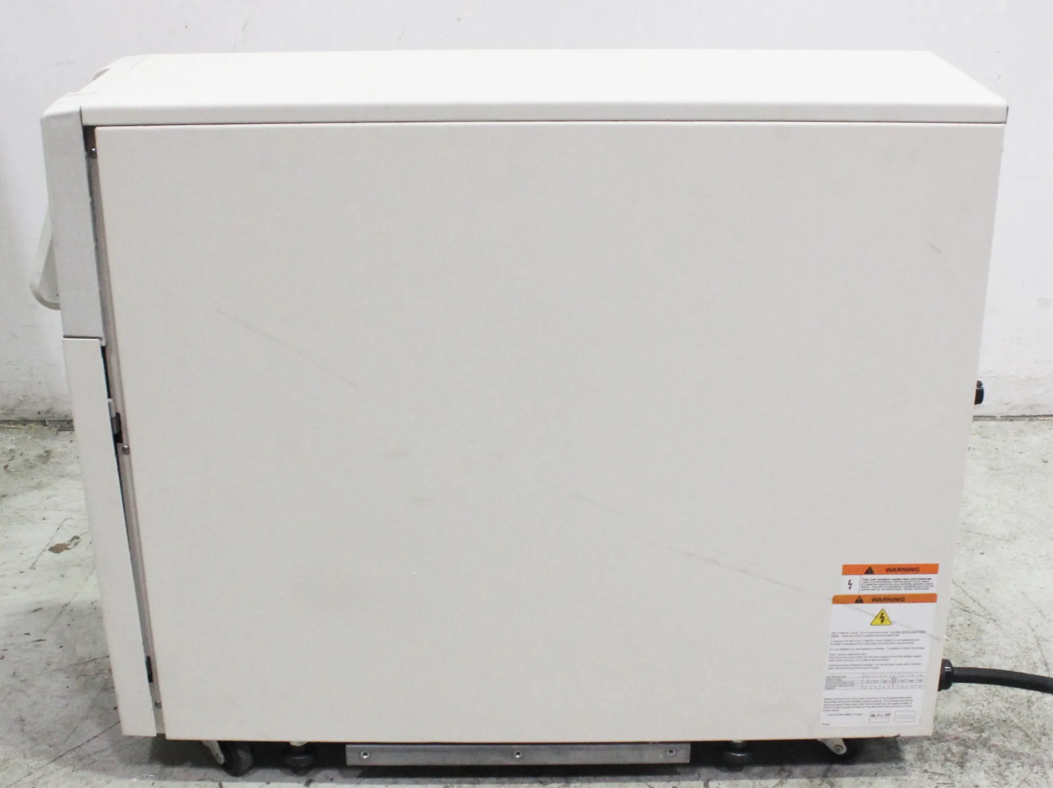 Toshiba 1600XP UPS 6kVA On-Line Uninterruptable Power Supply UH3G2L060C61T