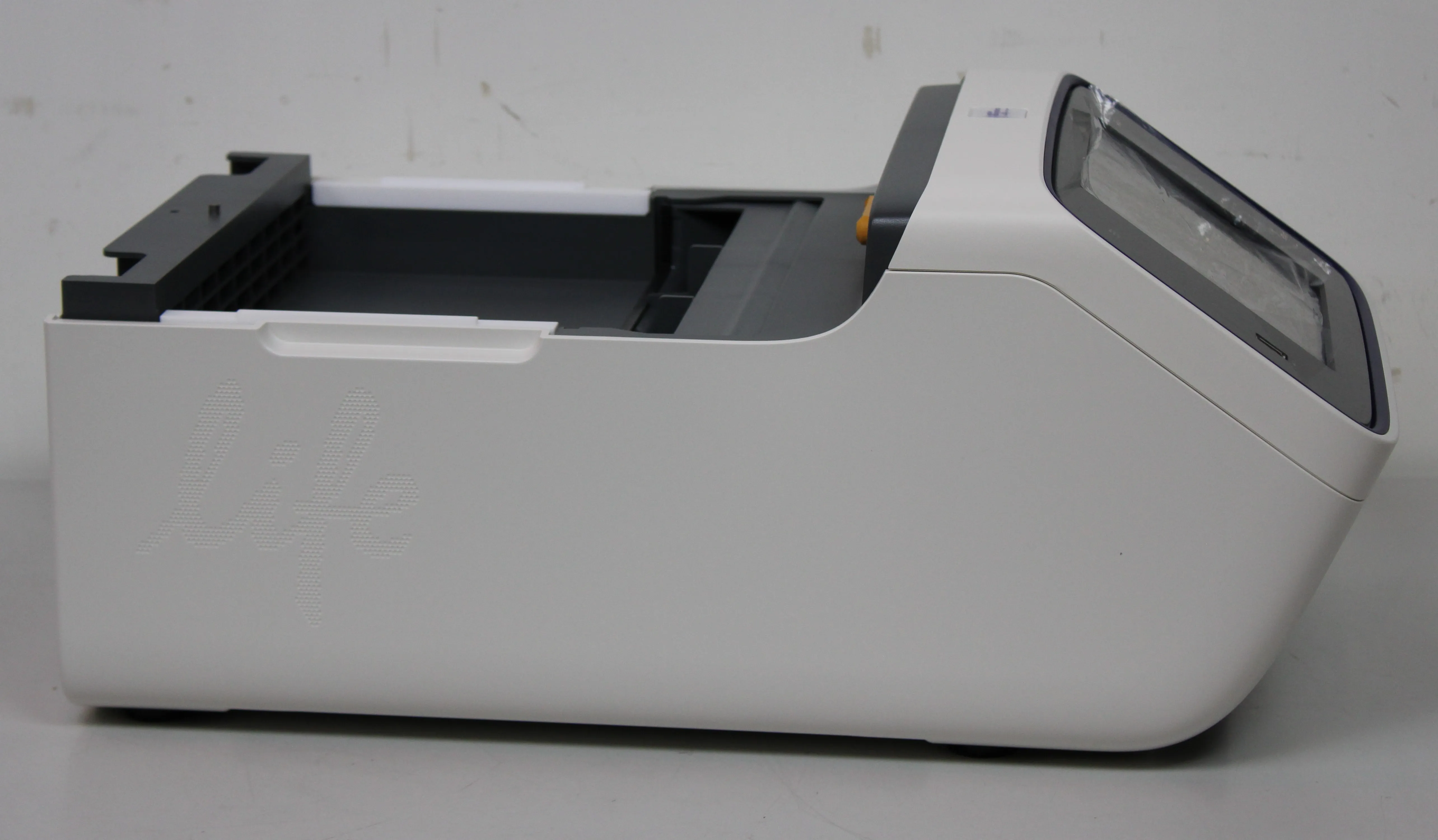 Applied Biosystems ProFlex Base PCR Thermal Cycler REF:4483636