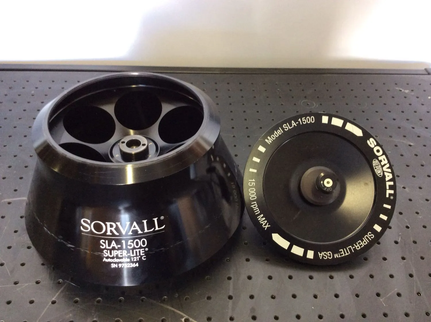 Sorvall SLA-1500 Super-Lite Autoclavable 121c Rotor Laboratory Equipment