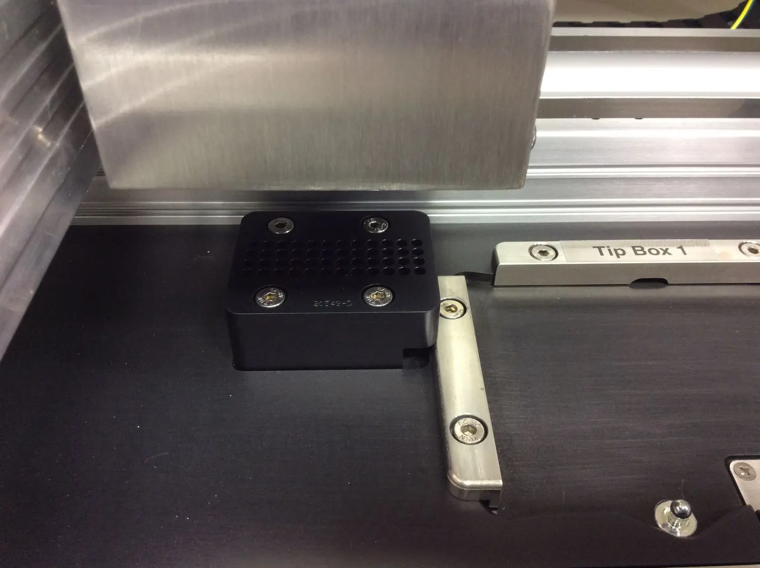 Applied Biosystems OpenArray AccuFill Instrument Model 3072