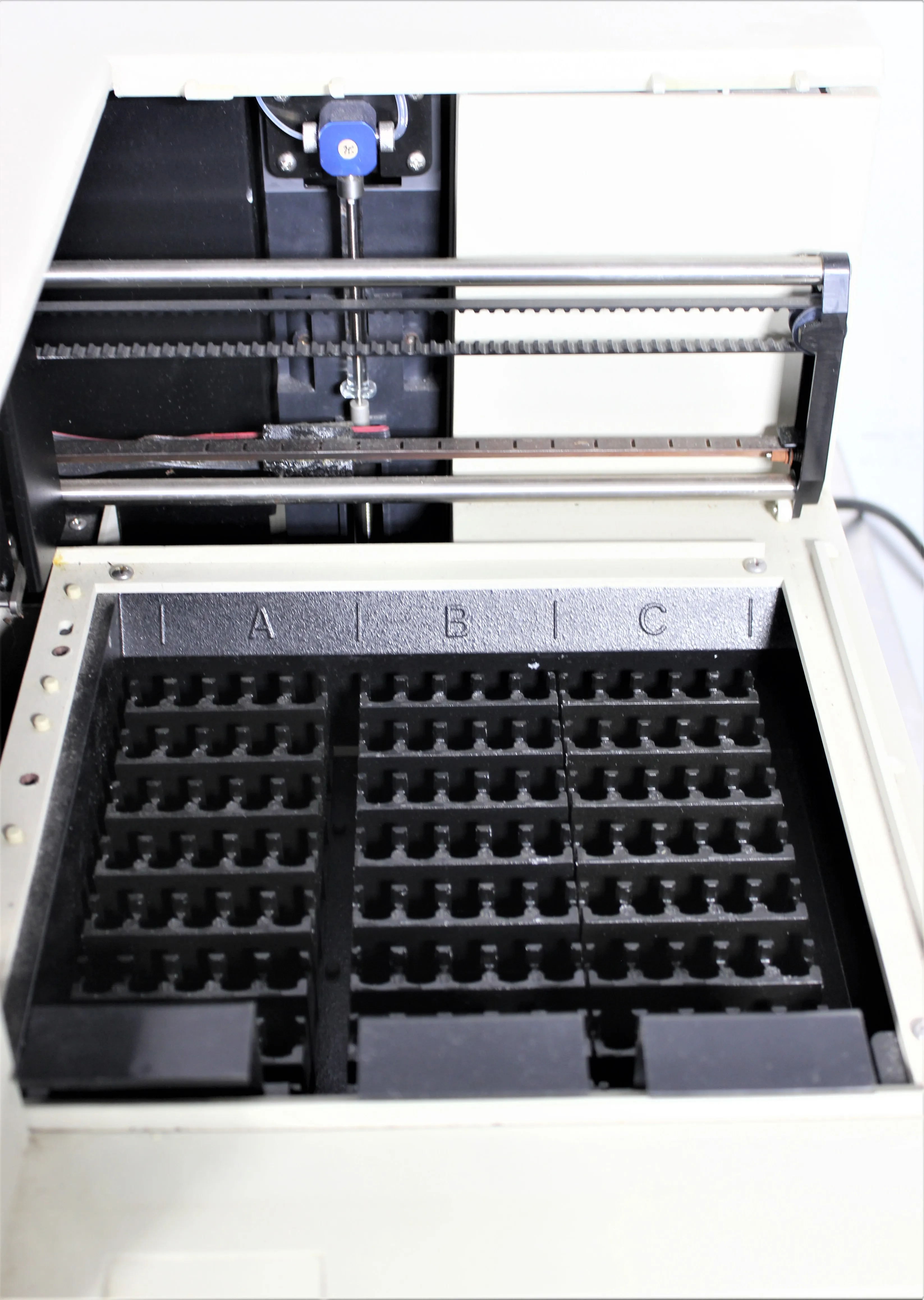 Thermo Separation Products AS3000 Autosampler with 30-Day Warranty, 100% Parts and Labor