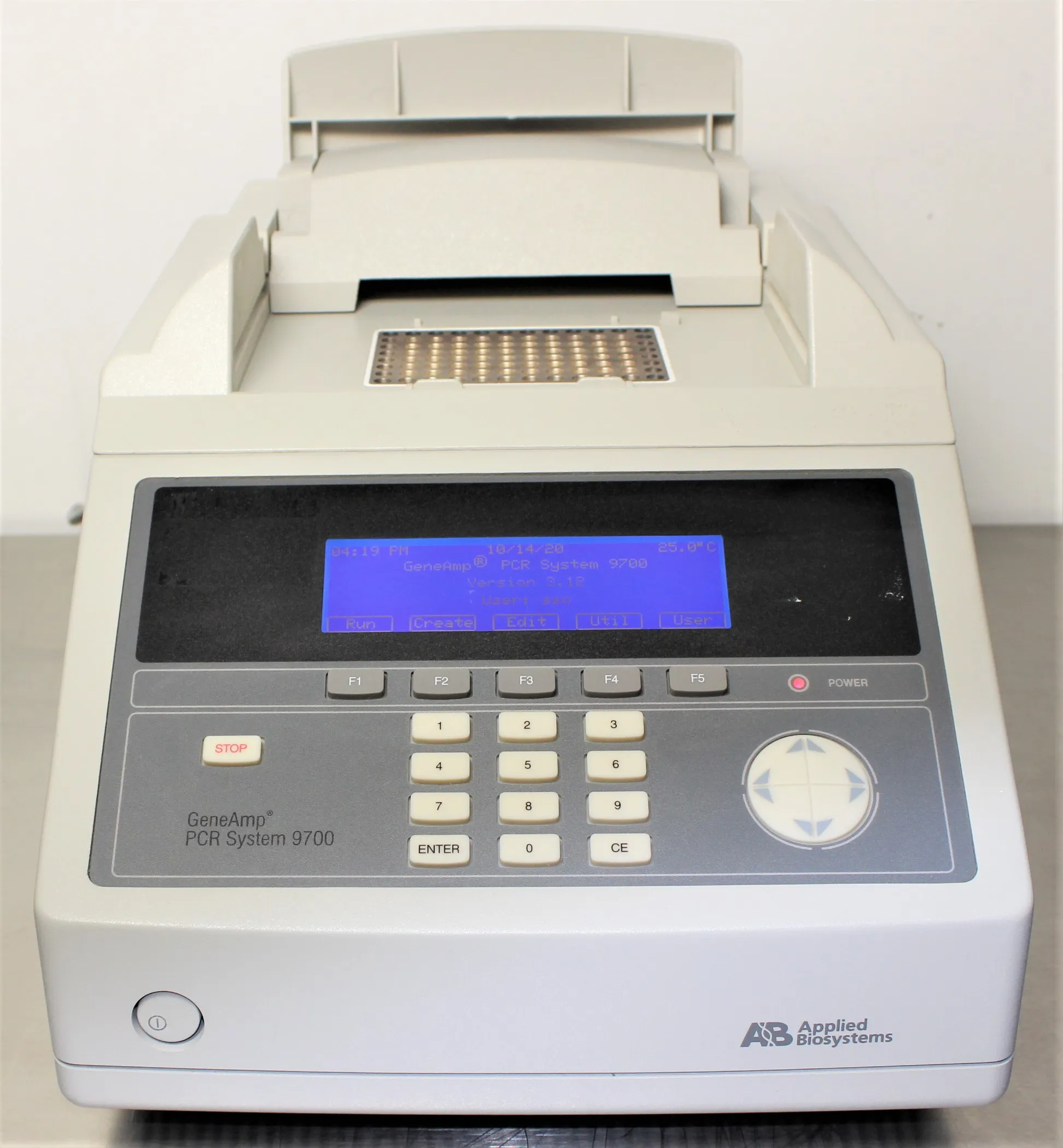 Applied Biosystems GeneAmp PCR System 9700