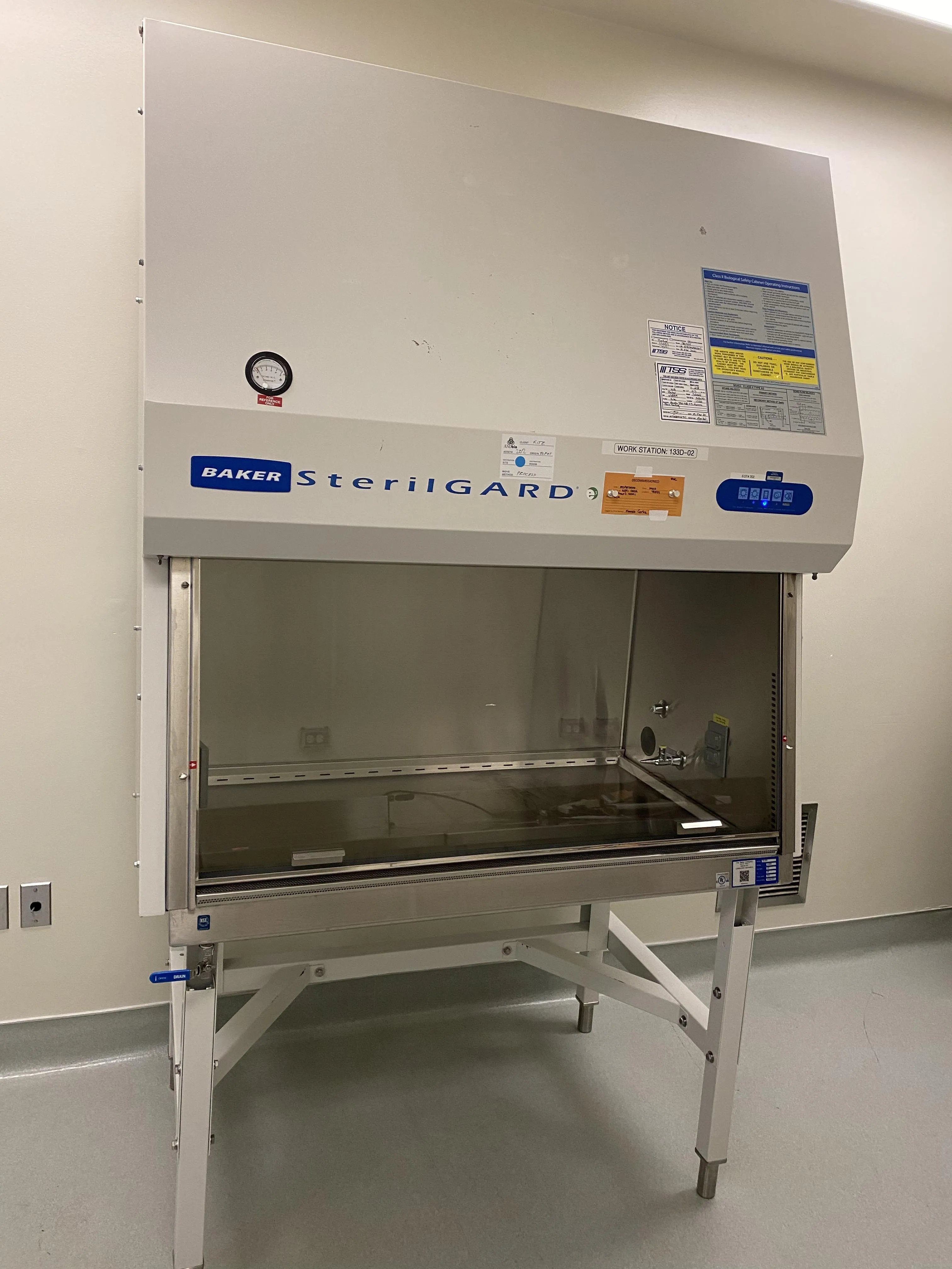 Baker SG404 SterilGARD e3 Biological Safety Cabinet Class 1 113889