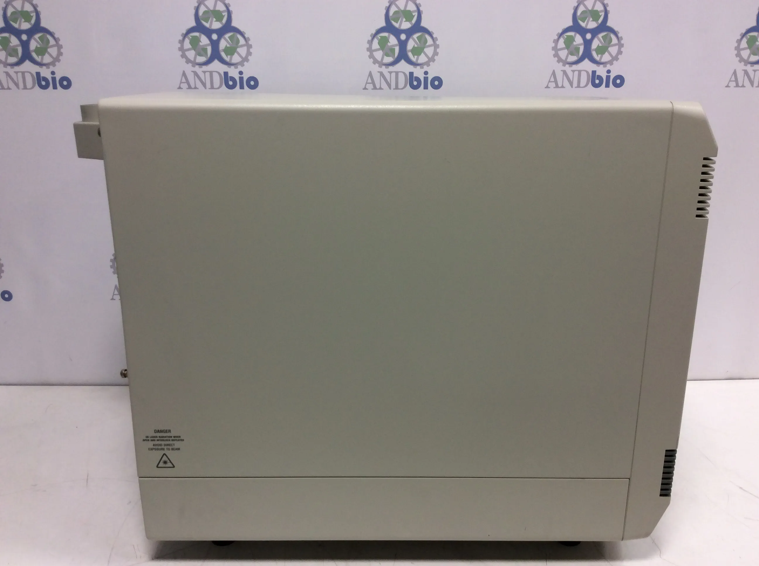 Applied Biosystems 7900HT Fast Real-Time PCR System 384-Well Block