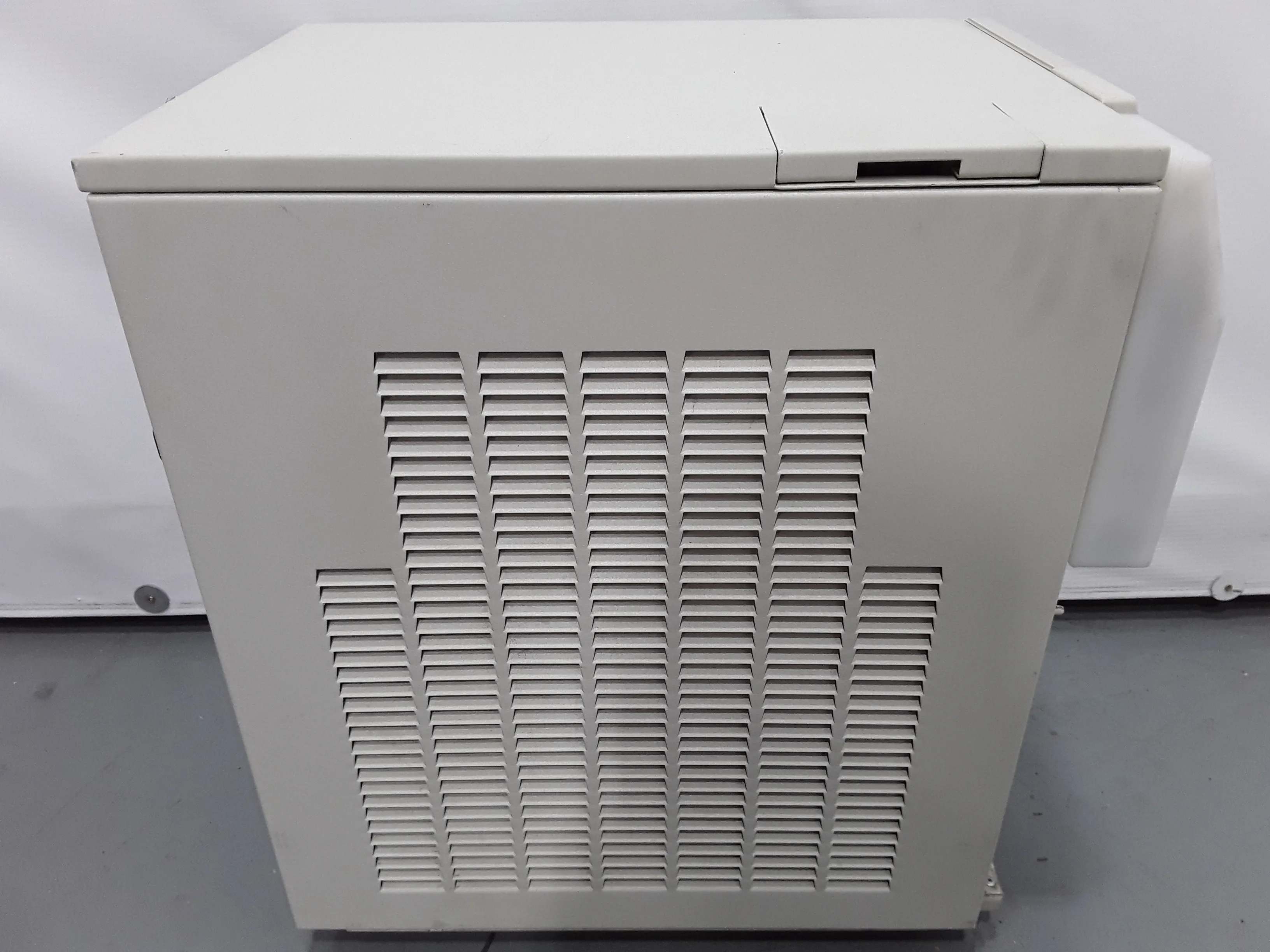 Thermo Neslab Merlin Series M75 Air-Cooled Water Chiller