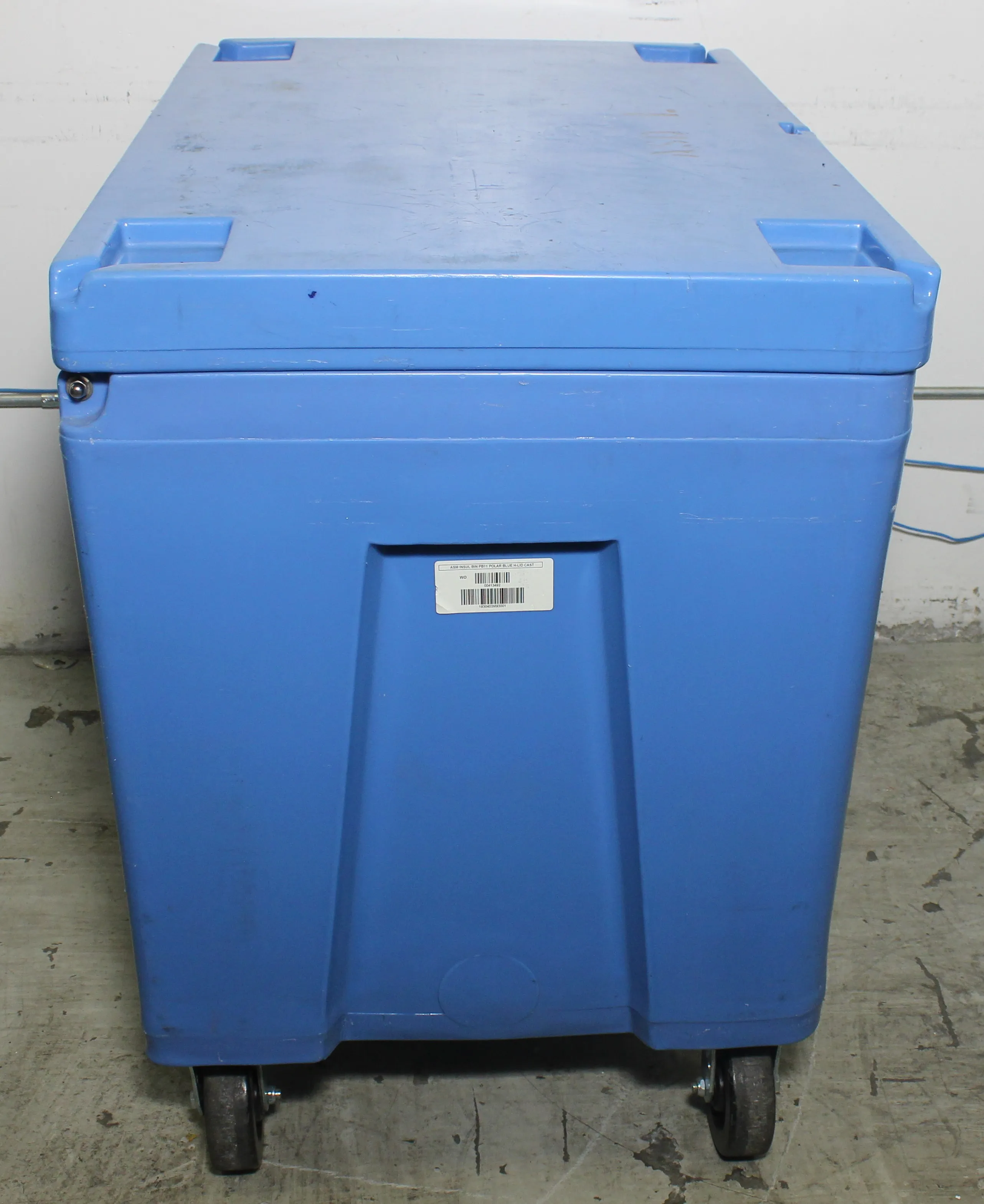 Bonar 1930402M93001: 11 cu ft Cold Room with Hinged Lid & Caster Wheels - Used