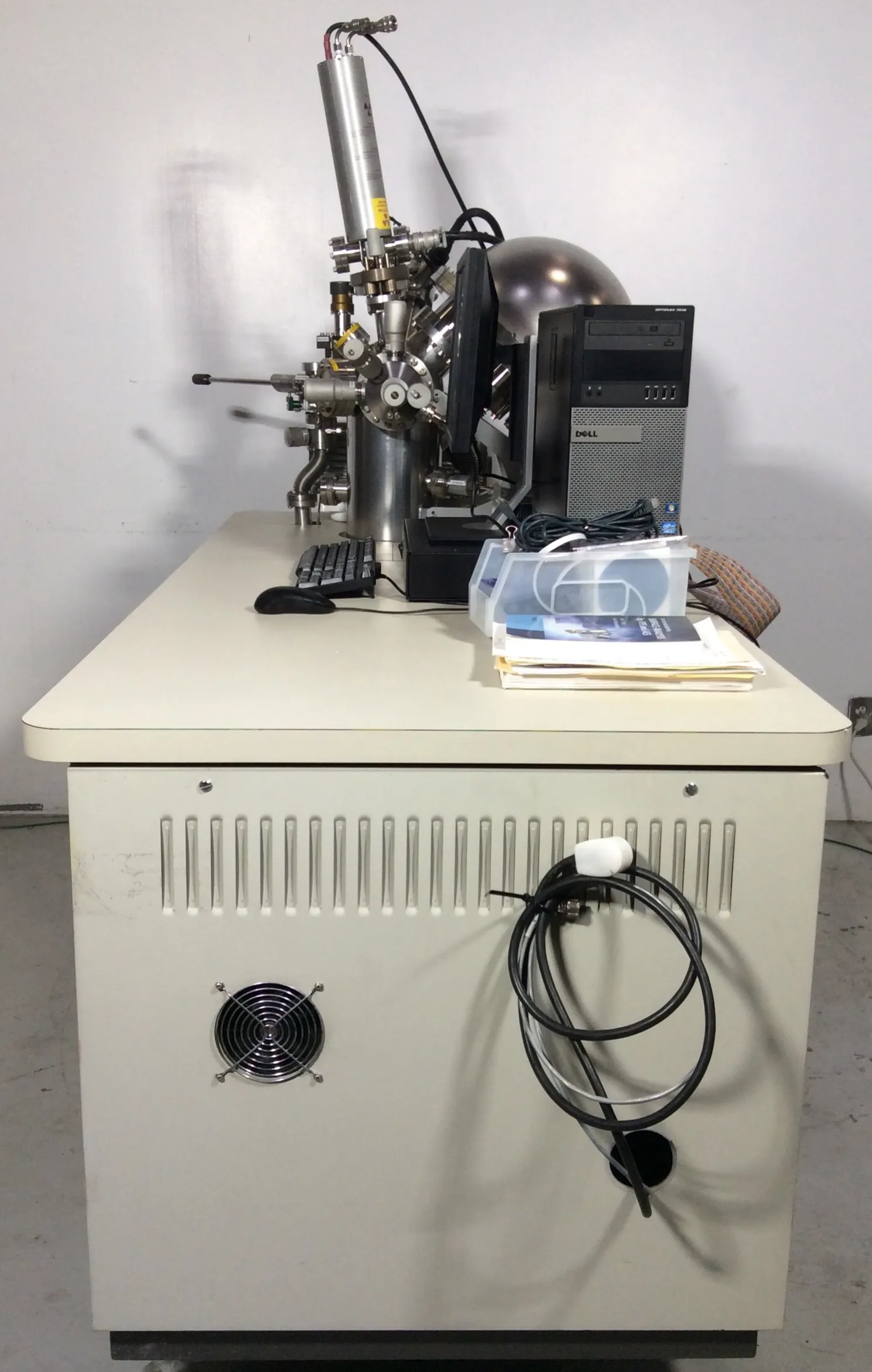 Perkin Elmer PHI 40-700 XPS X-ray Photoelectron Spectrometer