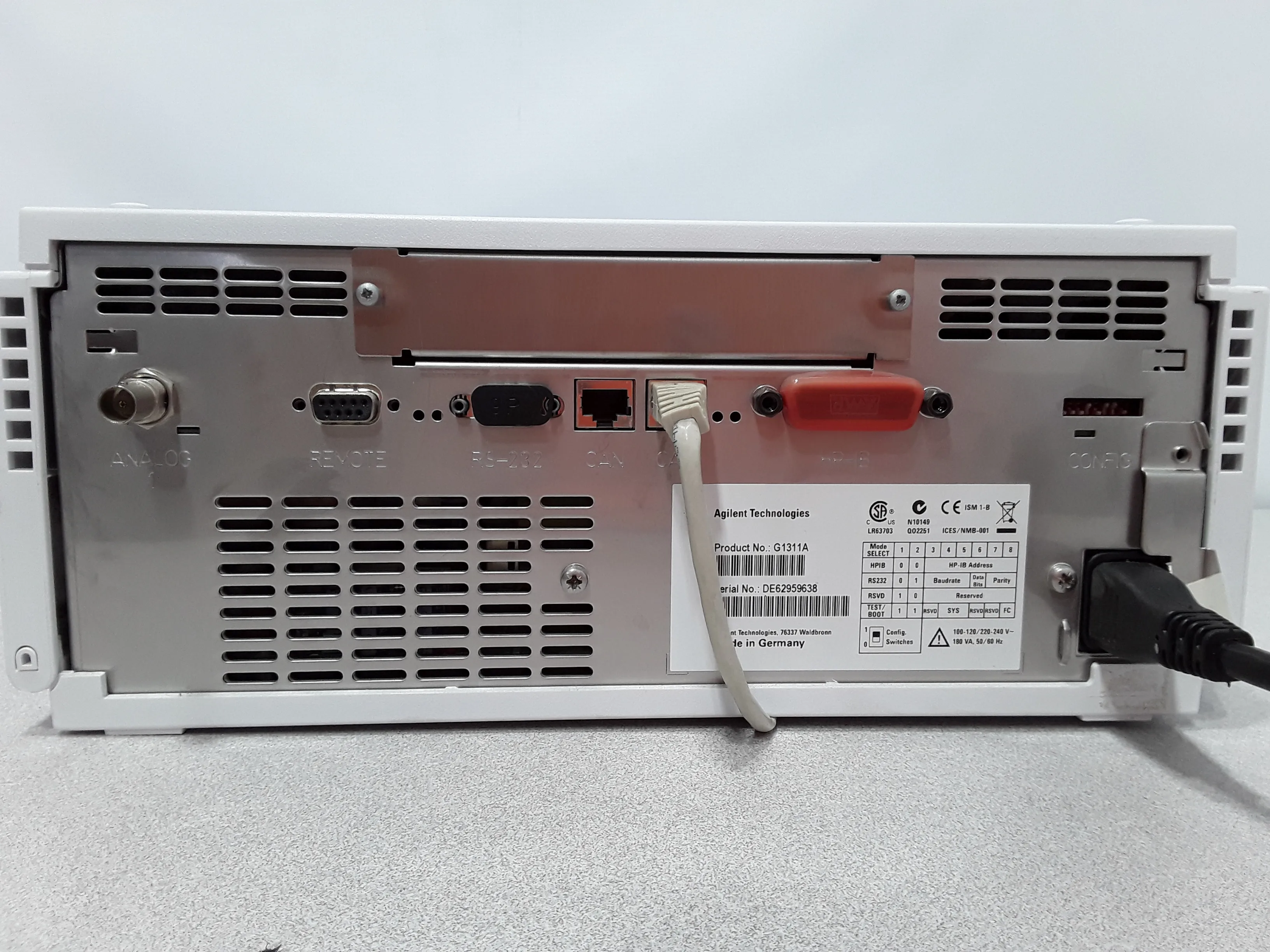 Agilent 1200 Series G1311A Quaternary Pump HPLC/FPLC/GC/CE Unit