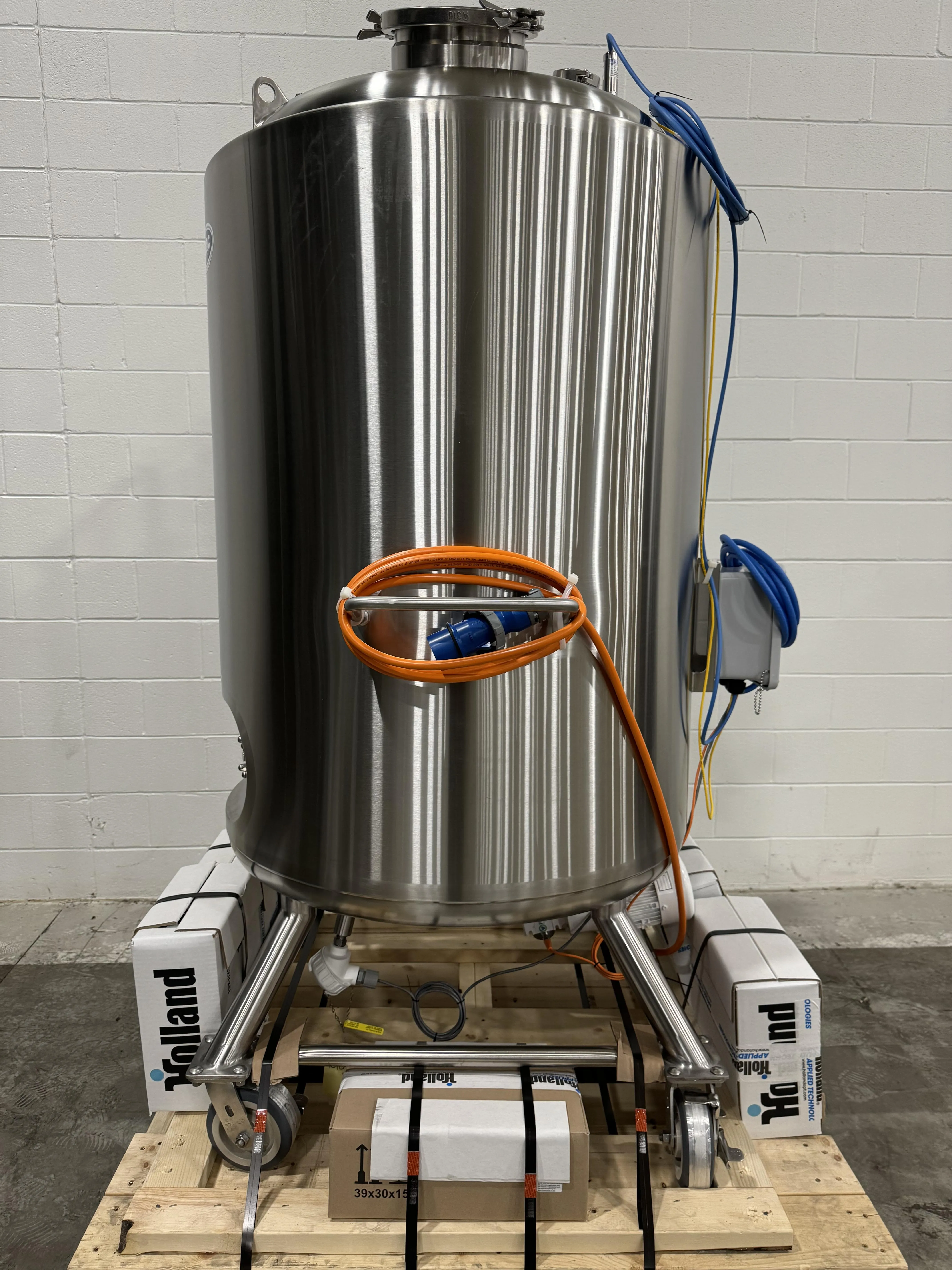 Holland Applied Technologies 500L Vessel - Sanitary Stainless Steel Vessels