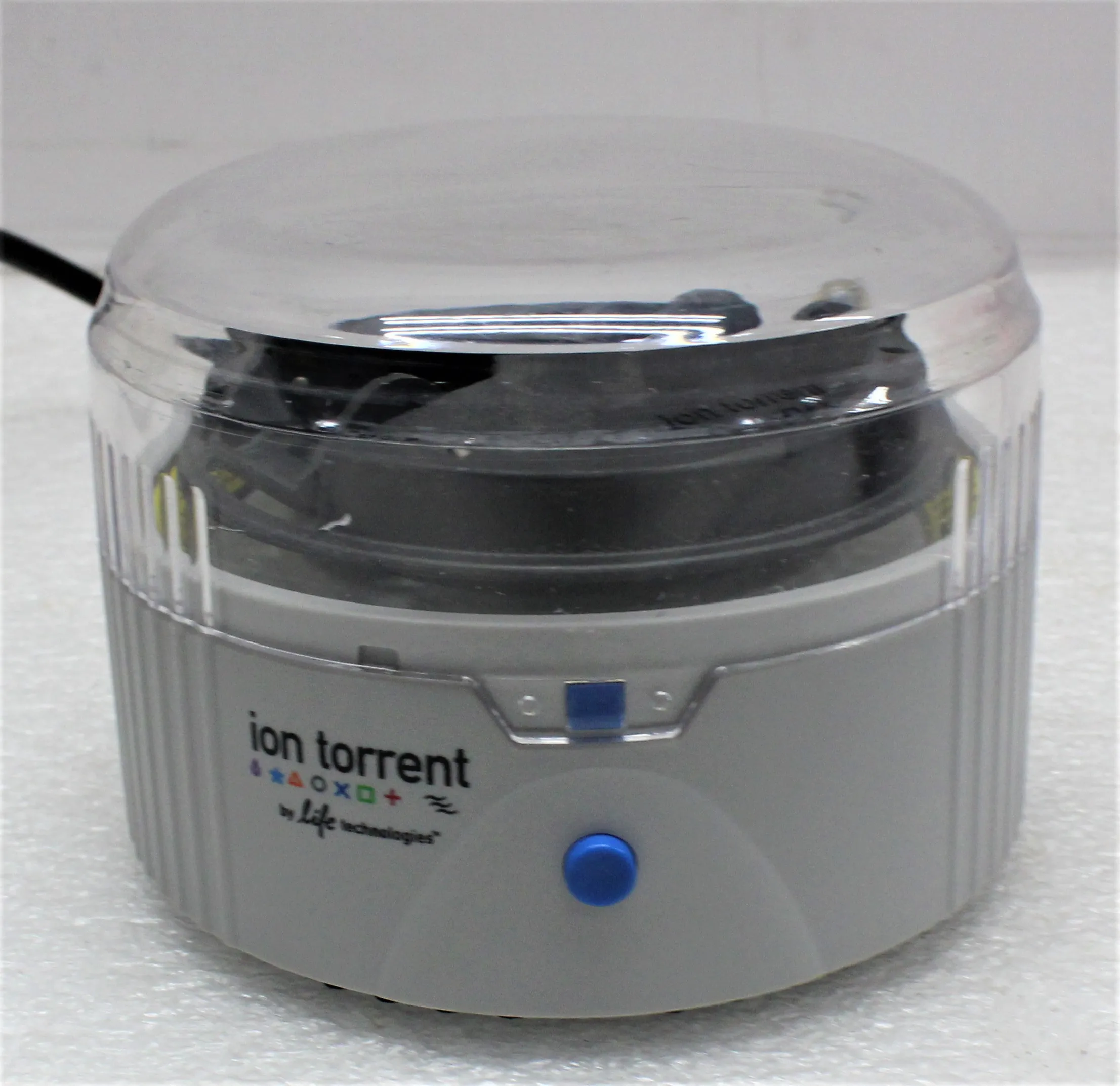 Ion Torrent 4479673 Chip MiniFuge Centrifuge for Ion PGM/Ion Proton Chips