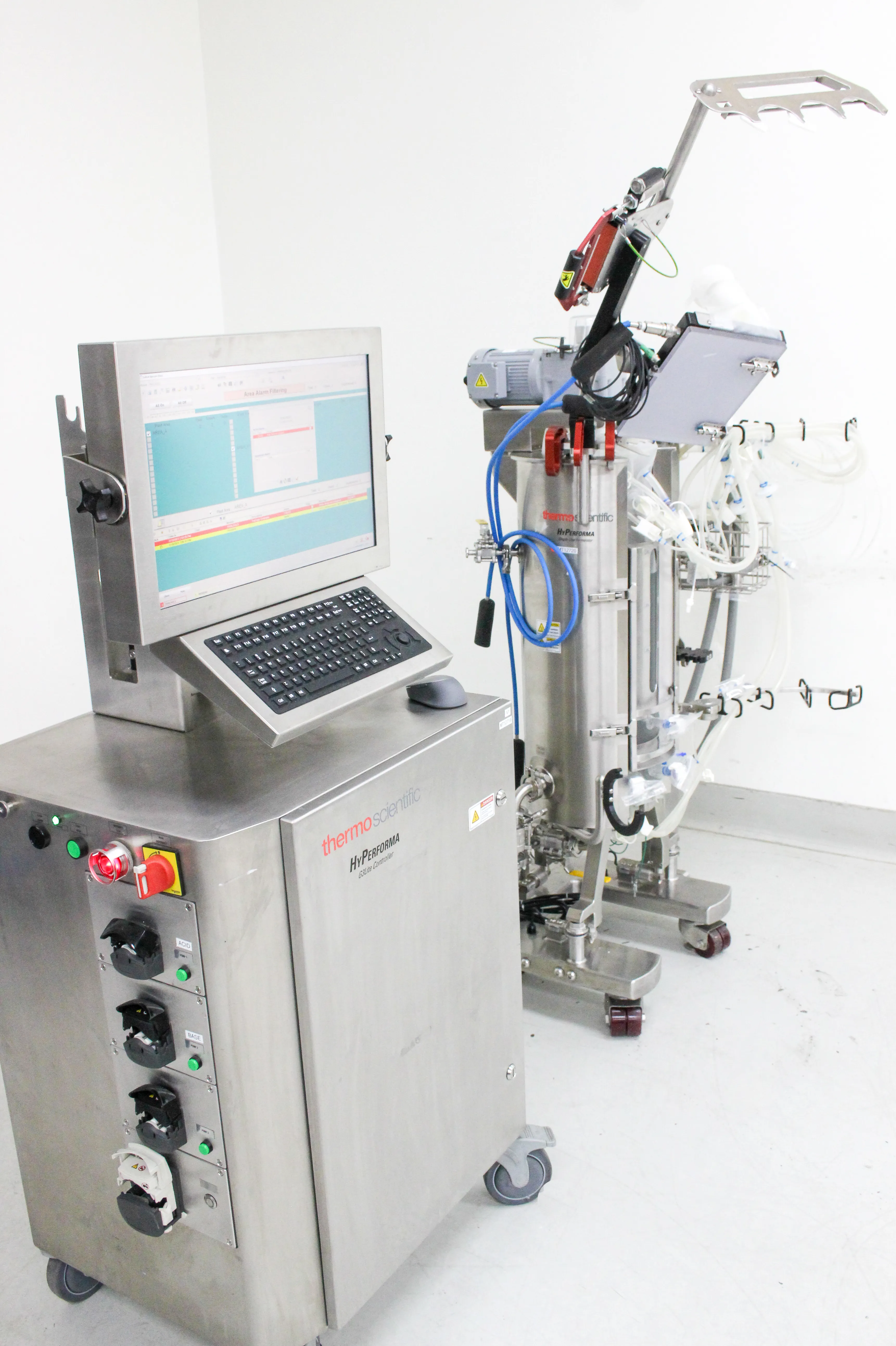 Thermo Scientific HyPerforma G3Lite Bioreactor Controller w/ 30L Single Use Fermentor (SUF)