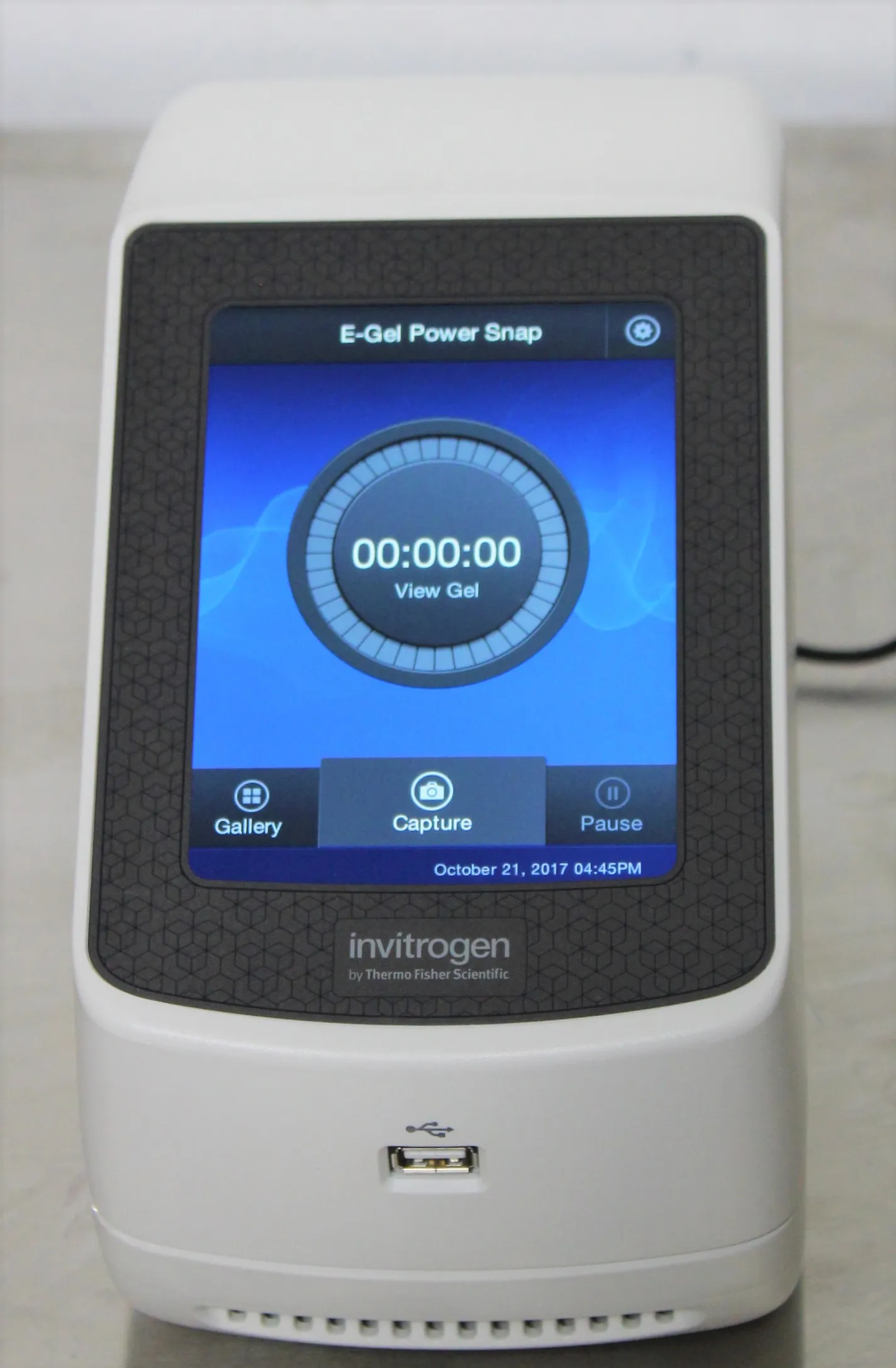 Invitrogen E-Gel Power Snap Electrophoresis System