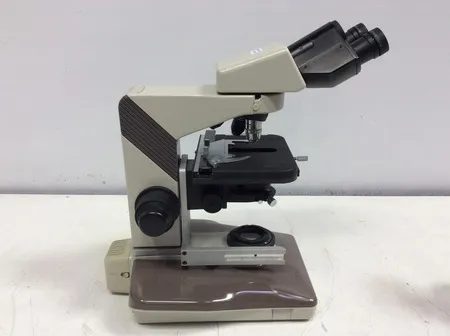 Nikon Labophot-2 Microscope with Objectives