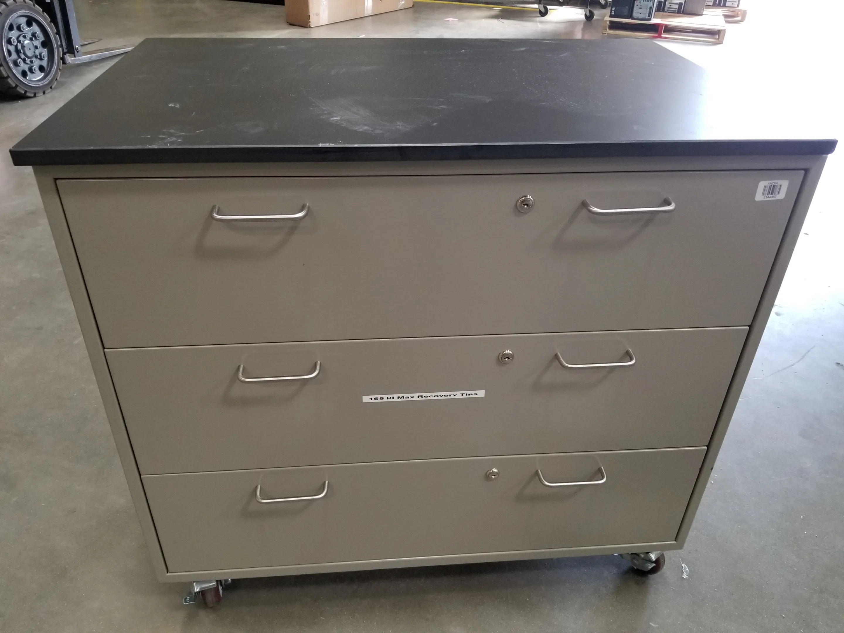 Hanson Lab Rolling Casework Cabinet