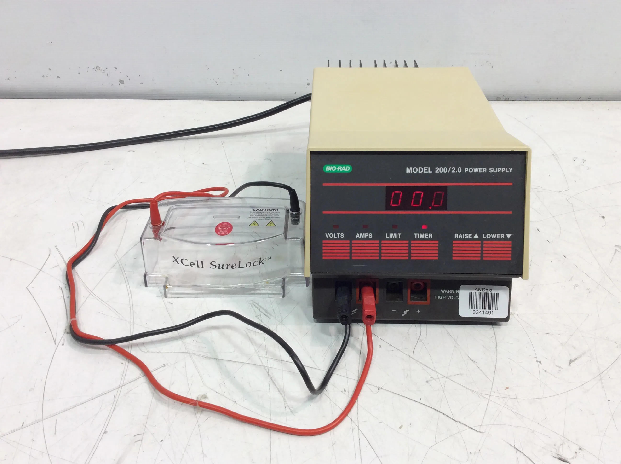 BIO-RAD 200/2.0 Power Supply - Used Laboratory Equipment