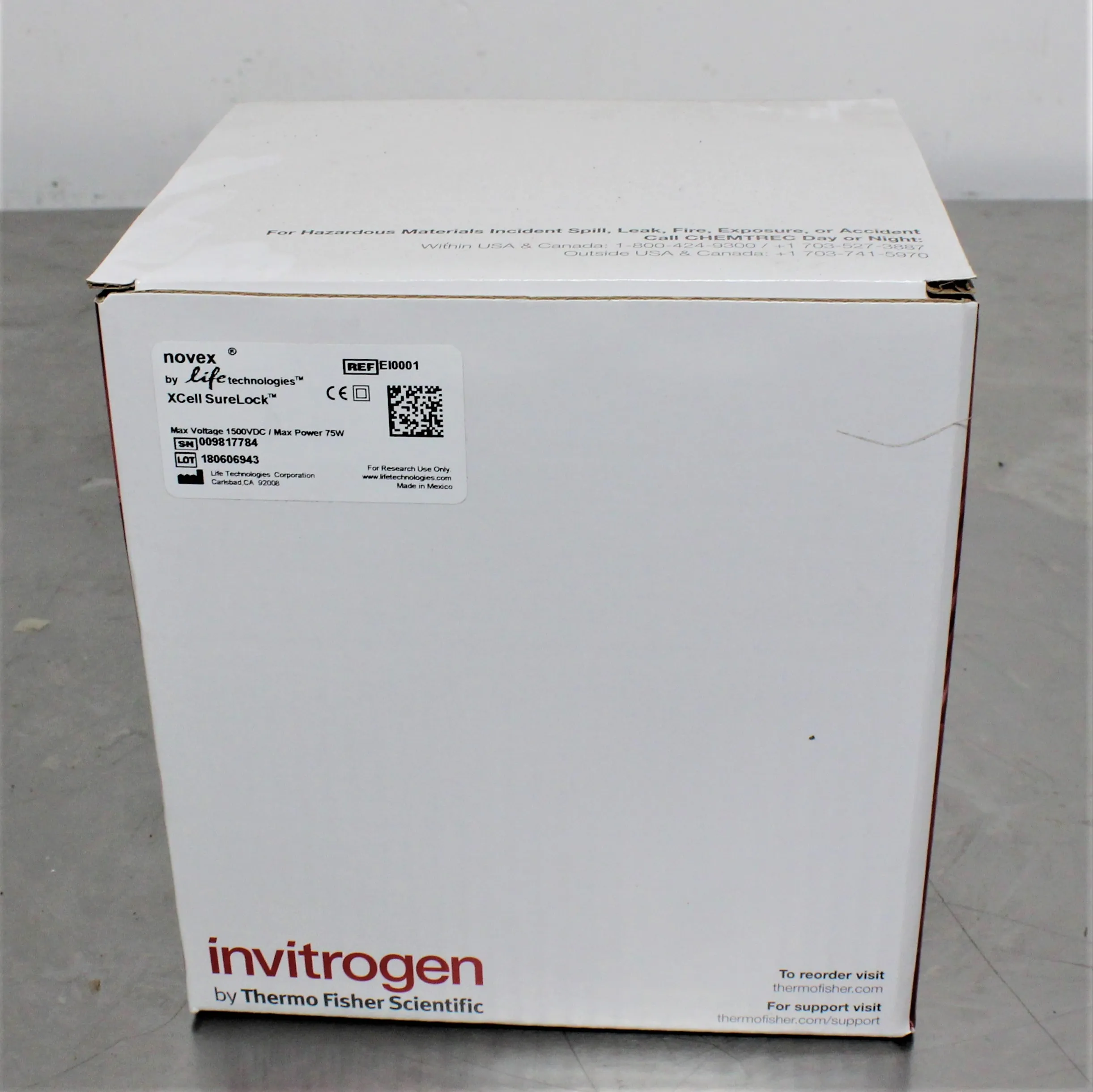 Invitrogen XCell SureLock Mini-Cell Protein Gel Electrophoresis System EI0001