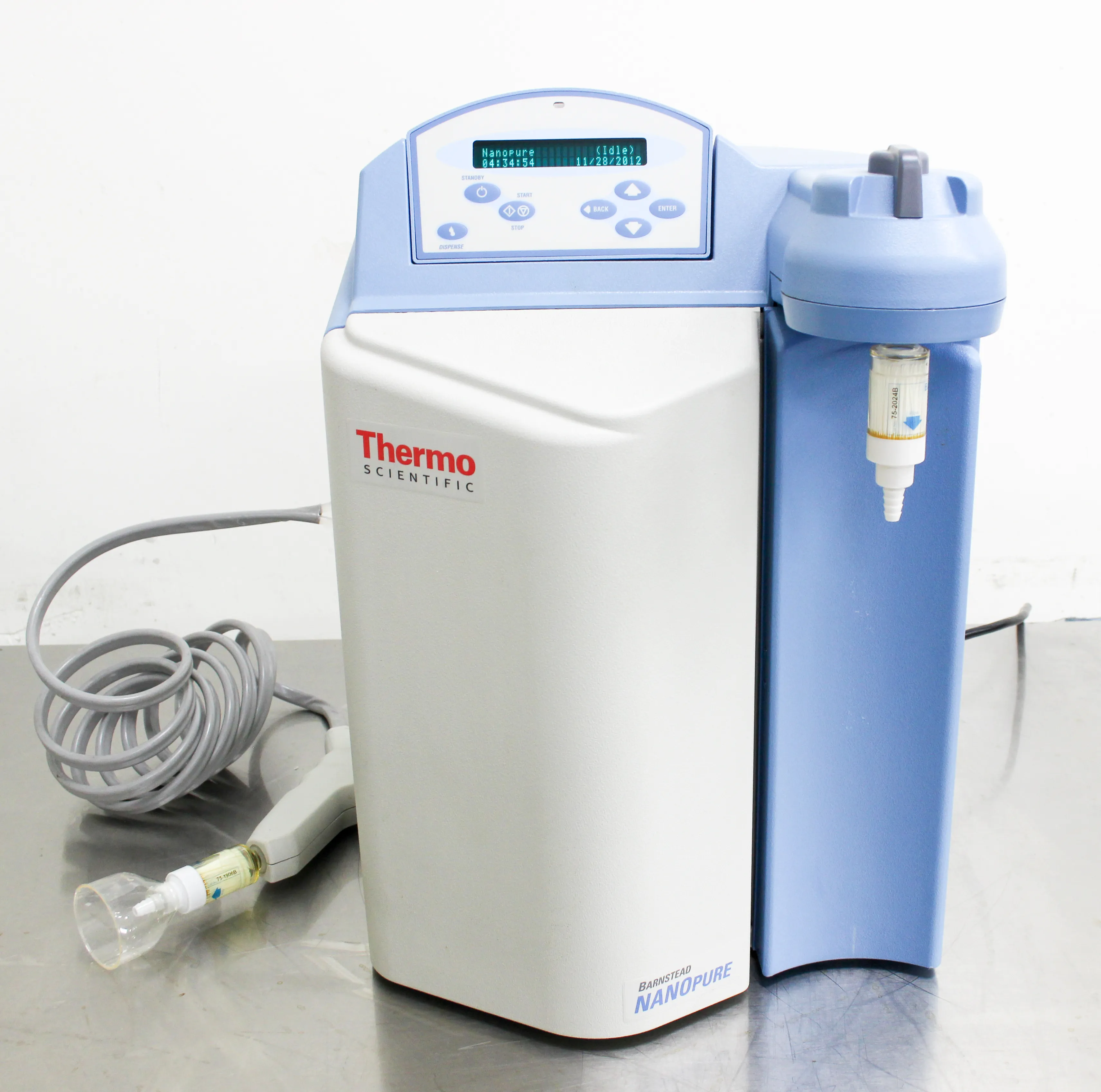 Thermo Barnstead NanoPure Model 7143 Analytical Water Purification System D11901 w/ Remote Dispenser - Used Lab Equipment D11901