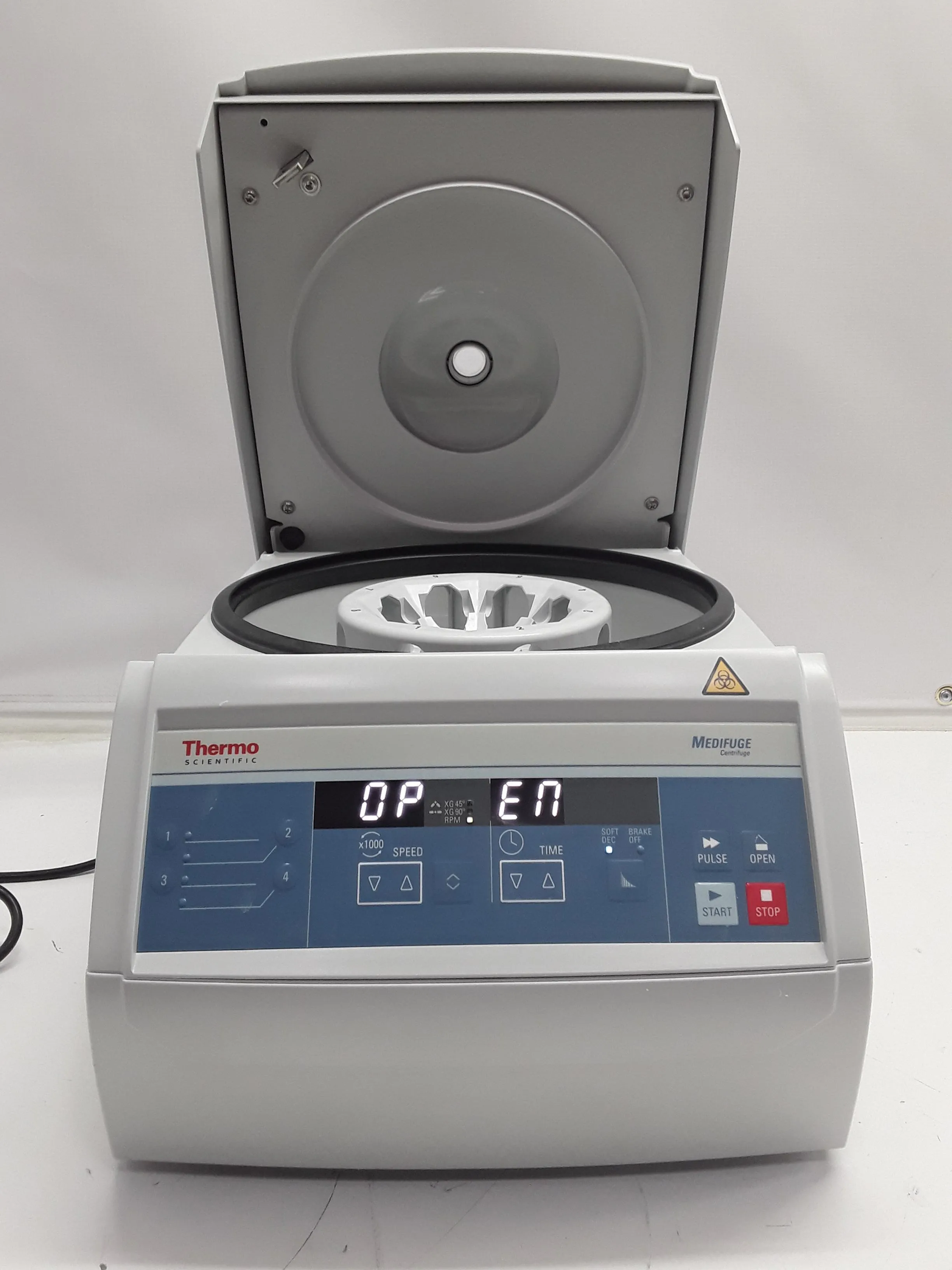 Thermo Scientific Medifuge Small Benchtop Centrifuge 75008801 - Used, 120V