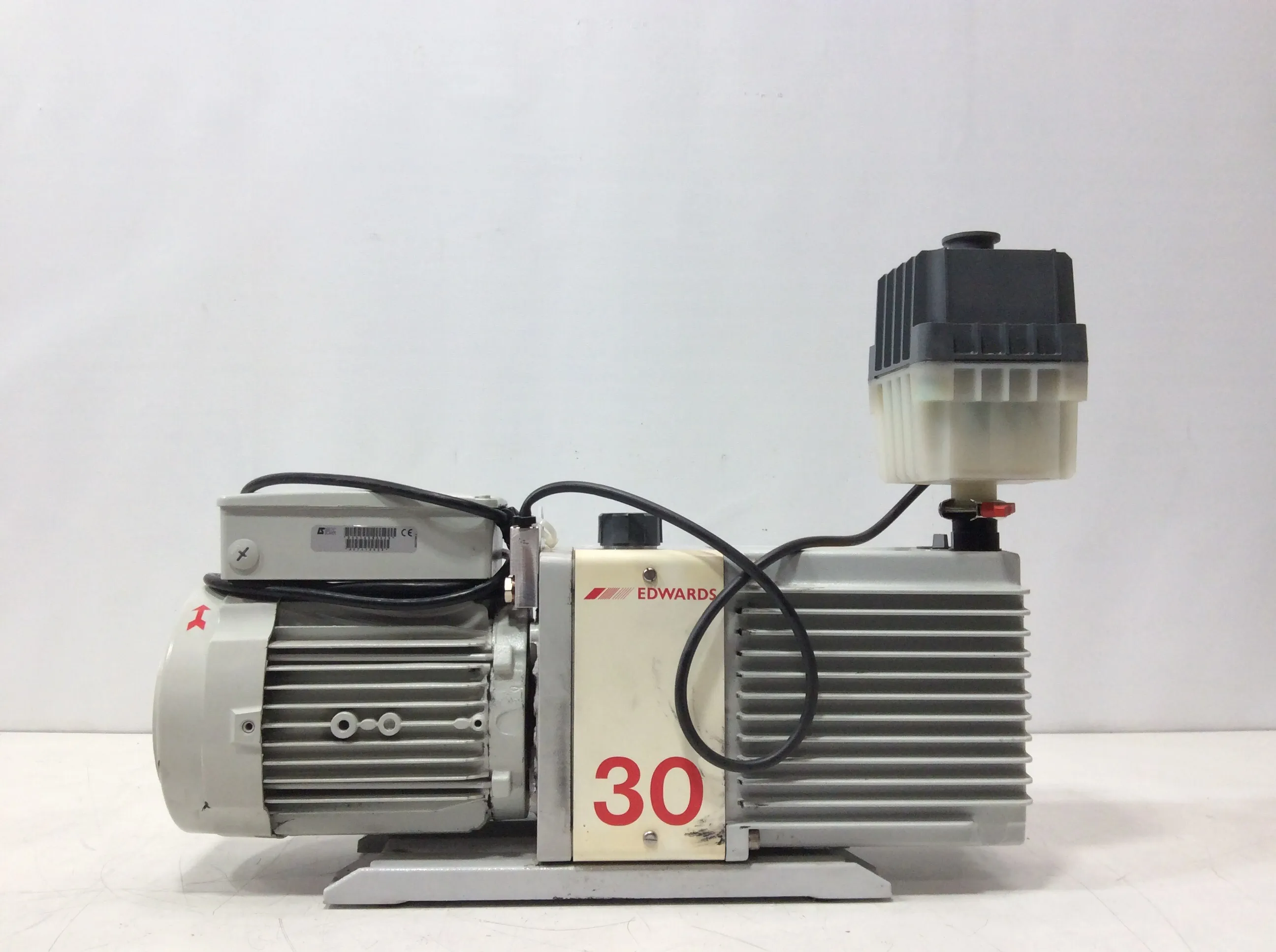 Edwards E2M30 Vacuum Pump