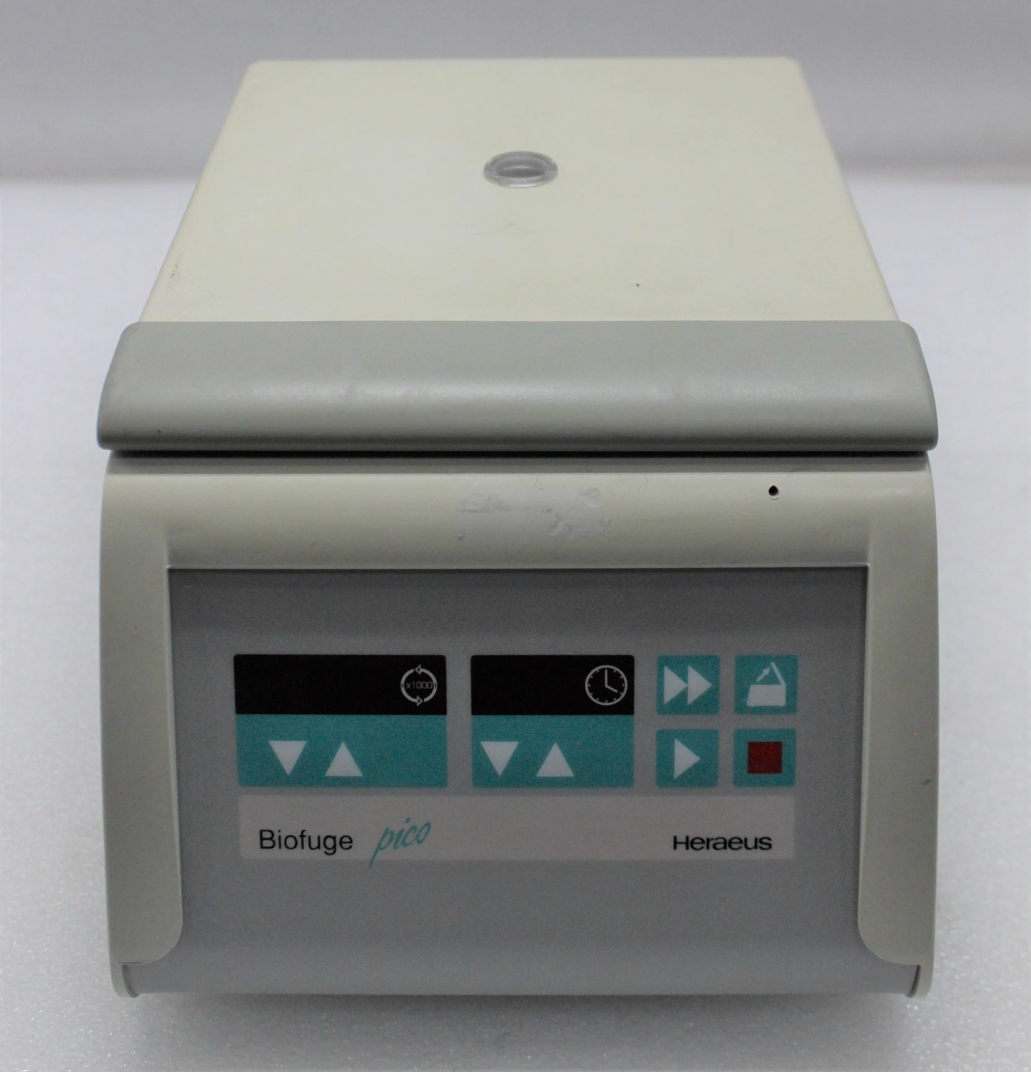 Heraeus Lab Biofuge Pico Benchtop Centrifuge Model 75003284