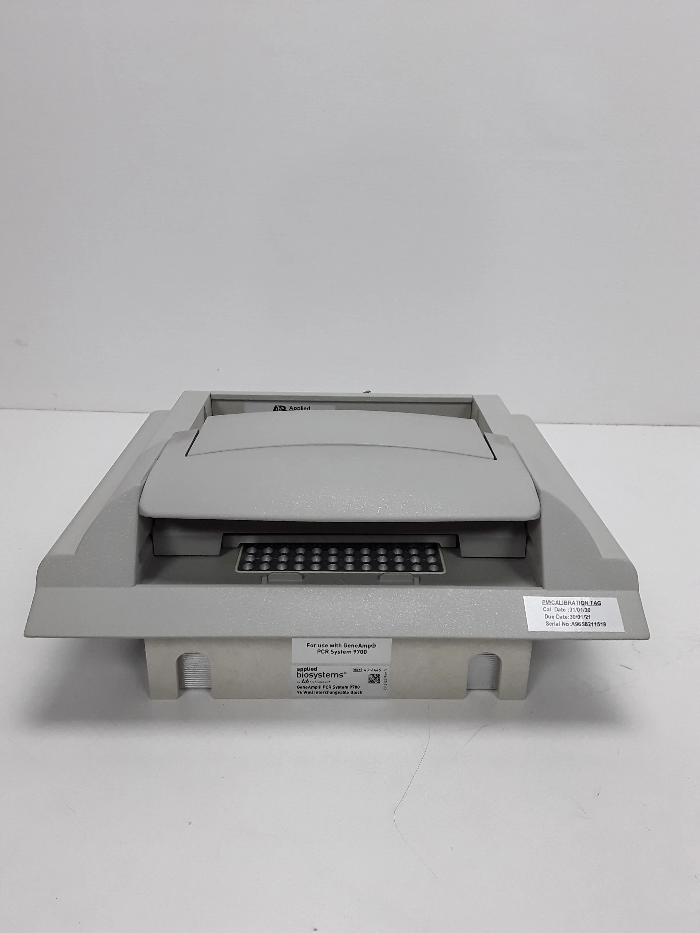 Applied Biosystems GeneAmp PCR System 9700 + 96 Well Interchangeable Block