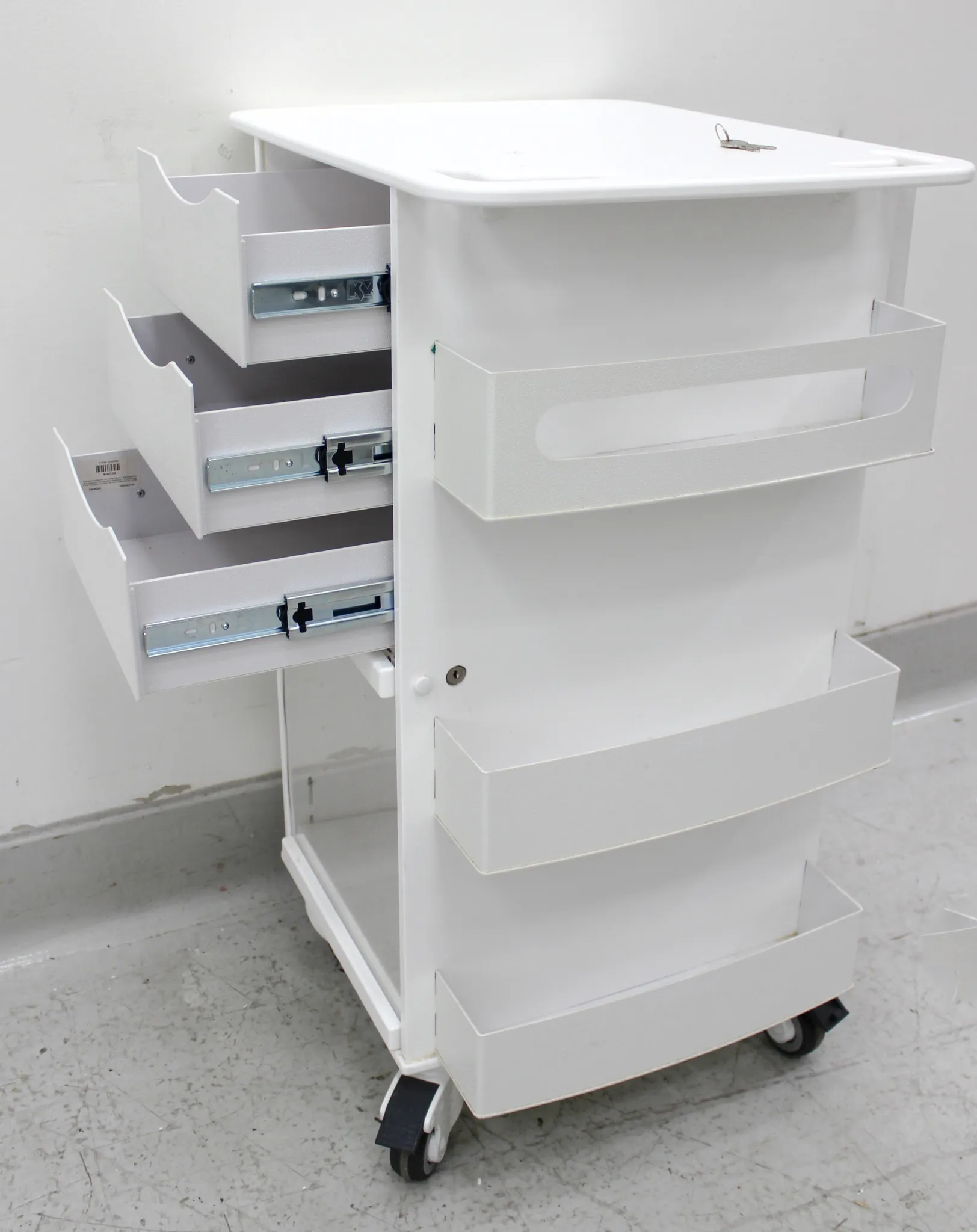 Fisher Scientific MRI Core DX Lab Cart HDPE 50467332