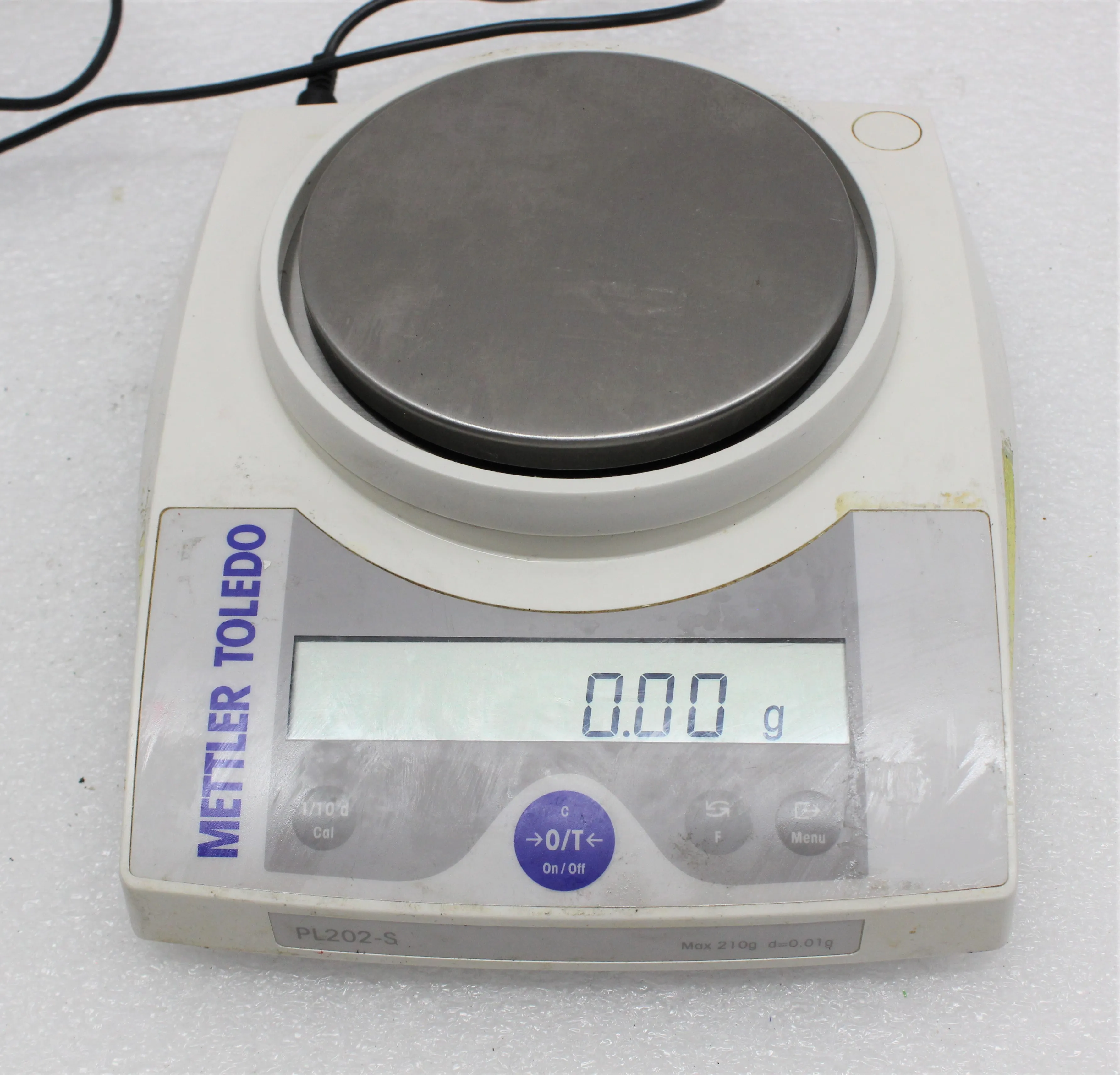 Mettler-Toledo PL202-S Analytical Balance