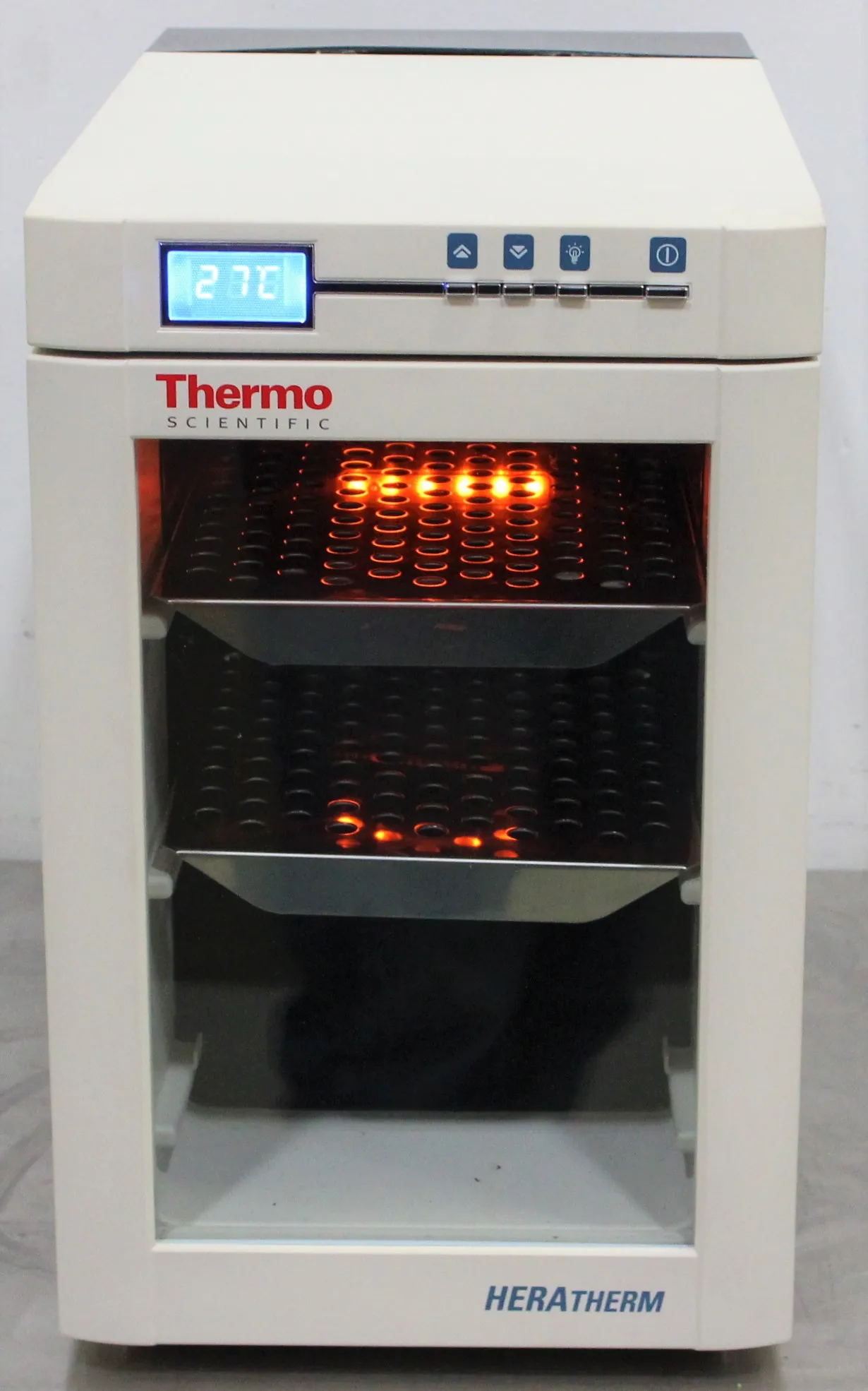 Thermo Fisher 50125590 Compact Microbiological Incubator 120V/220V 50/60Hz