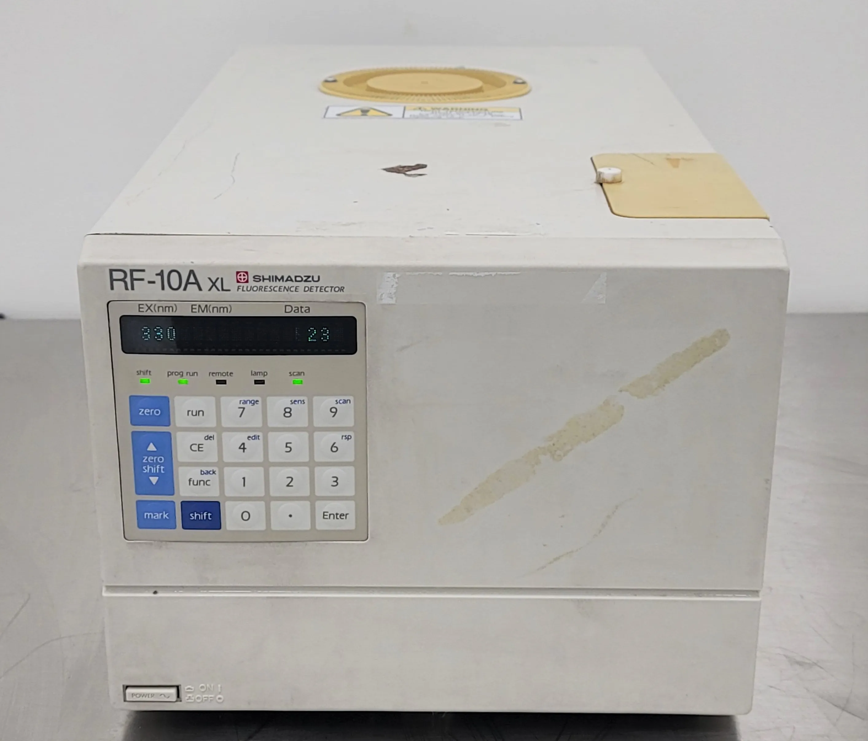 Shimadzu RF-10AXL Fluorescence Detector CAT 228-35353-92 HPLC FPLC GC CE