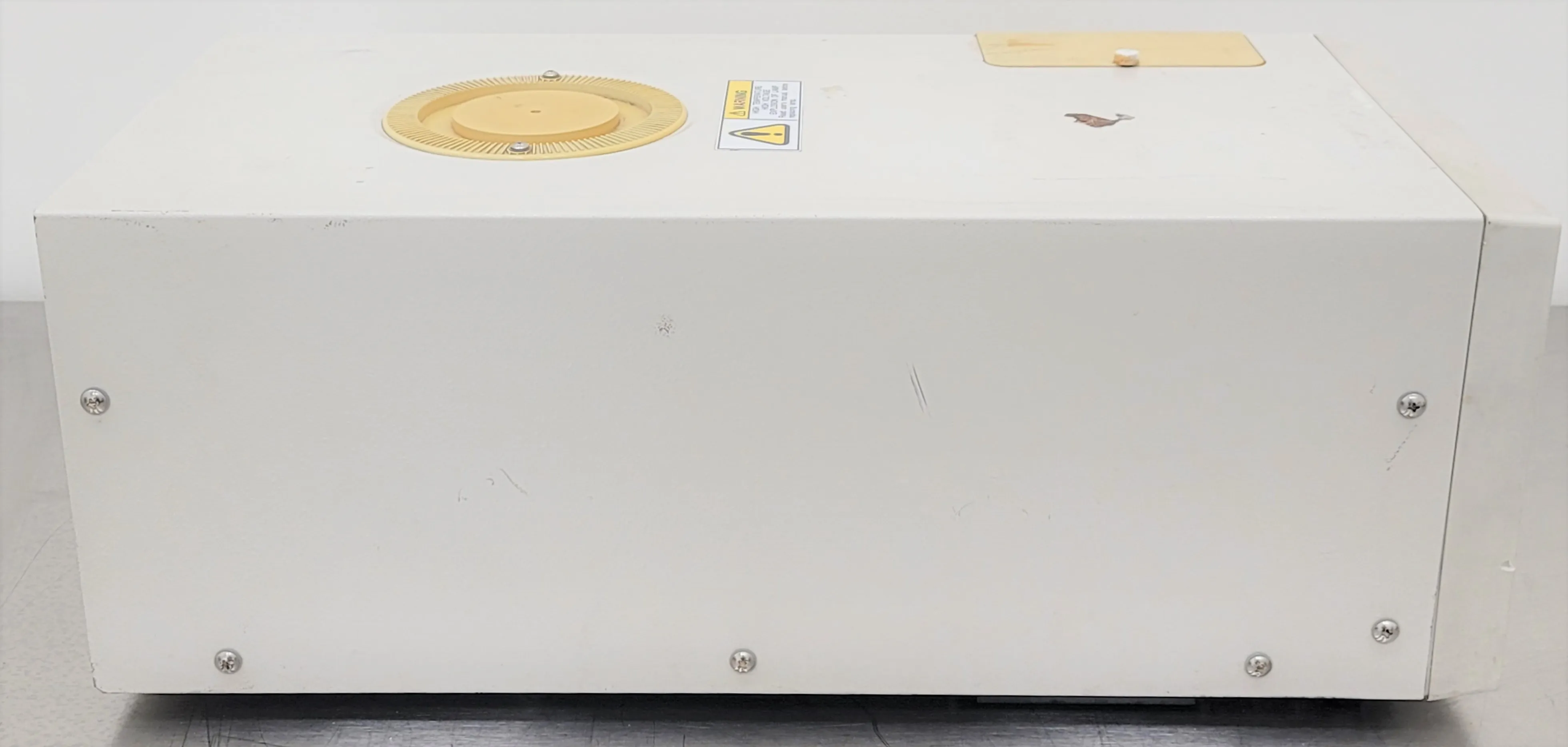 Shimadzu RF-10AXL Fluorescence Detector CAT 228-35353-92 HPLC FPLC GC CE