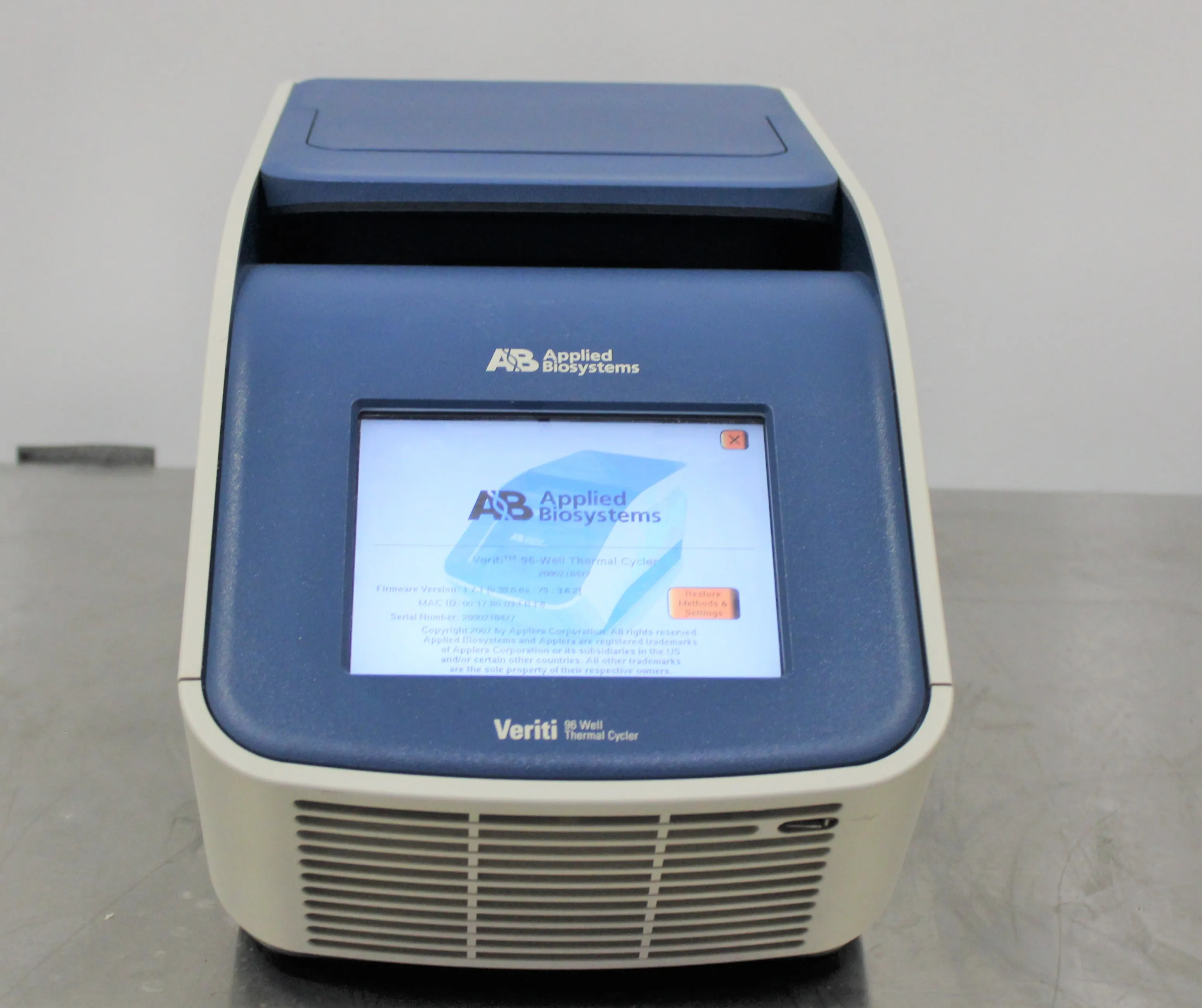 Used Applied Biosystems Veriti PCR Thermal Cycler 96-Well Fast Touch Screen