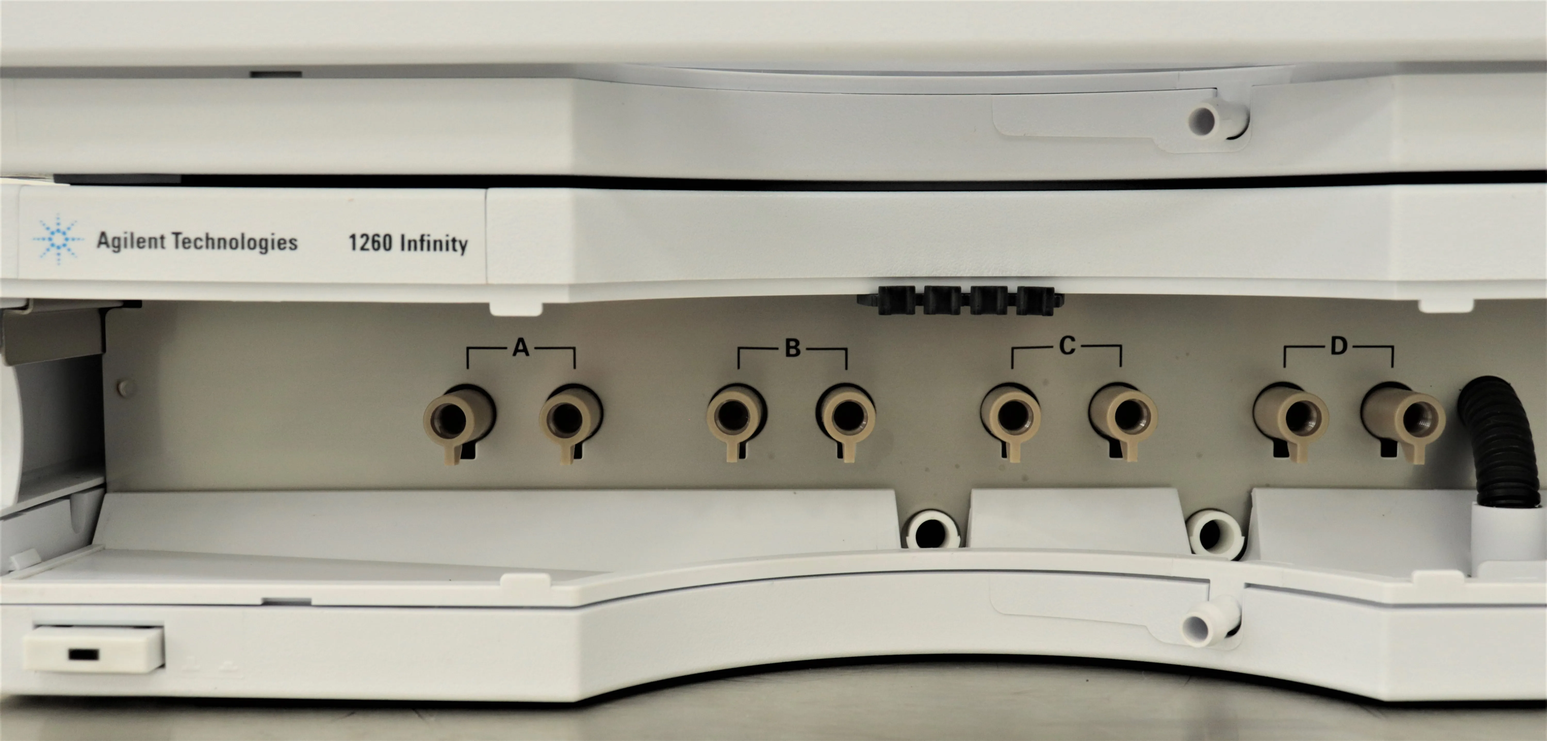 Agilent Technologies Infinity 1260 Degasser and Solvent Tray