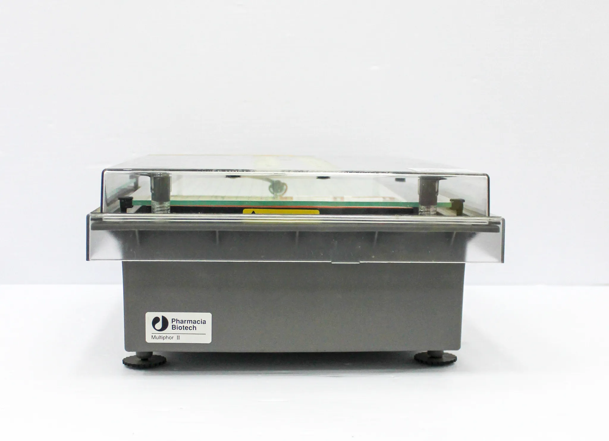 Pharmacia Biotech Multiphor II Electrophoresis System model: 18-1018-06