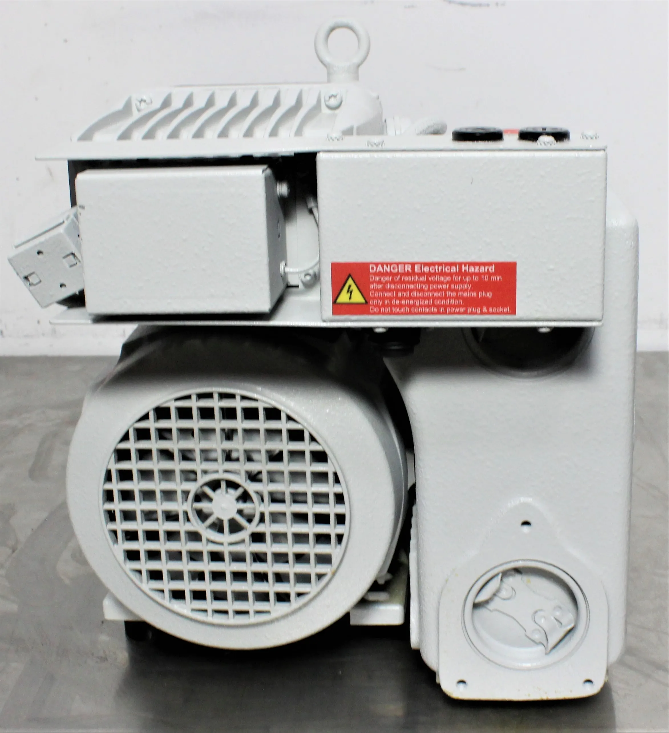 Leybold Sogevac SV40/65 BI FC Vacuum Pump