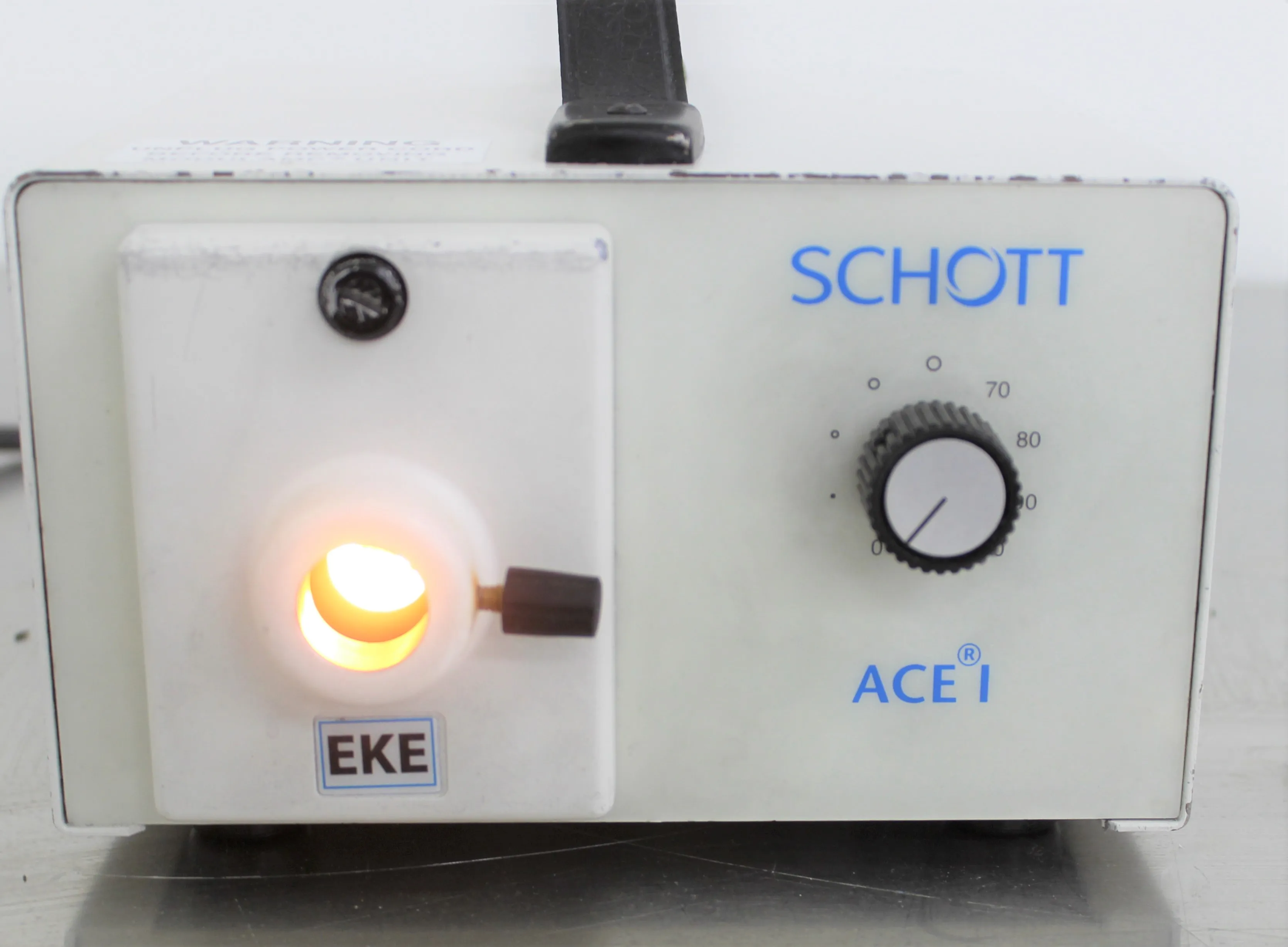 Schott A20500 ACE 150-Watt Cold Light Source