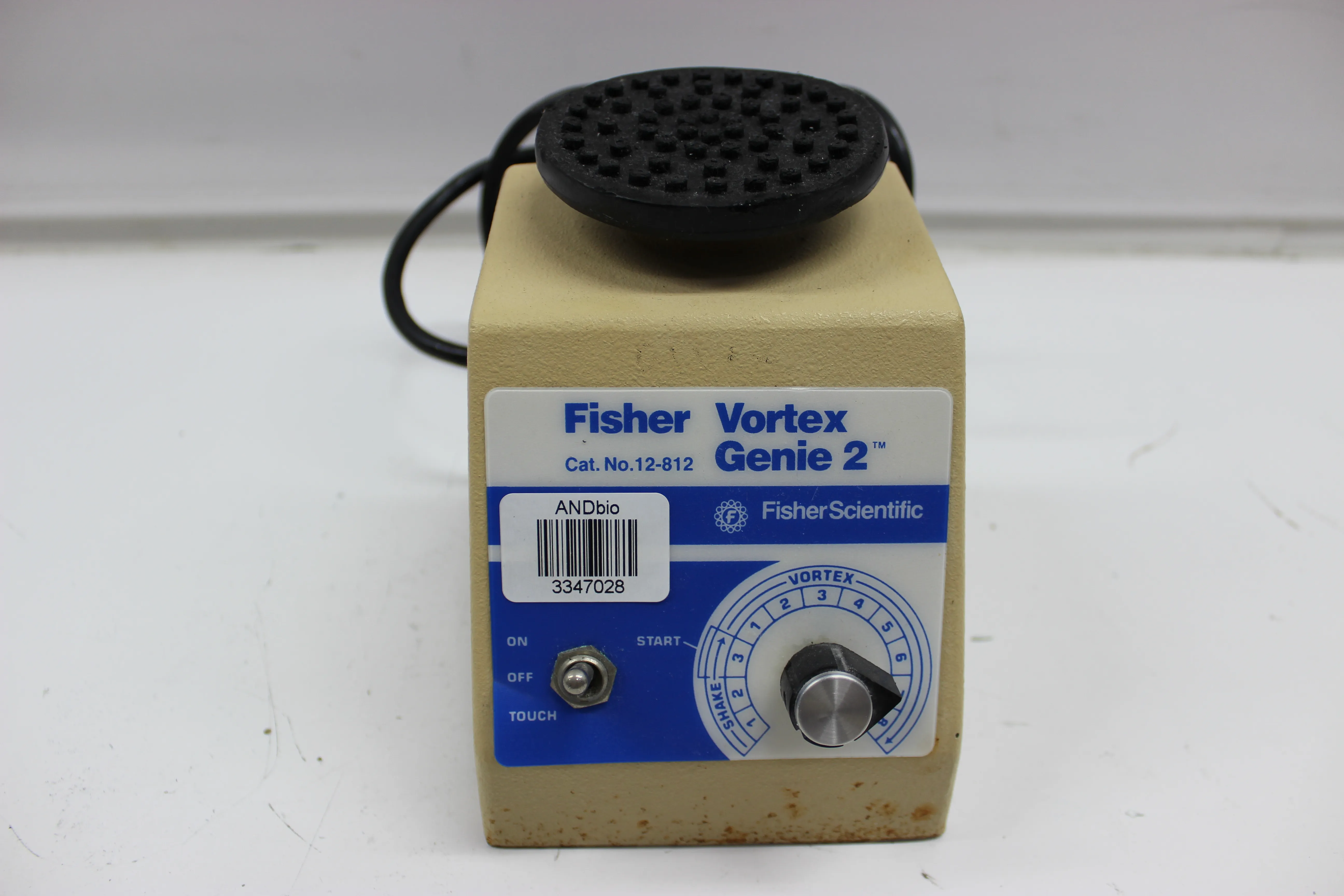 VWR Fisher 12-812 Vortex Genie 2 G-560 Laboratory Equipment