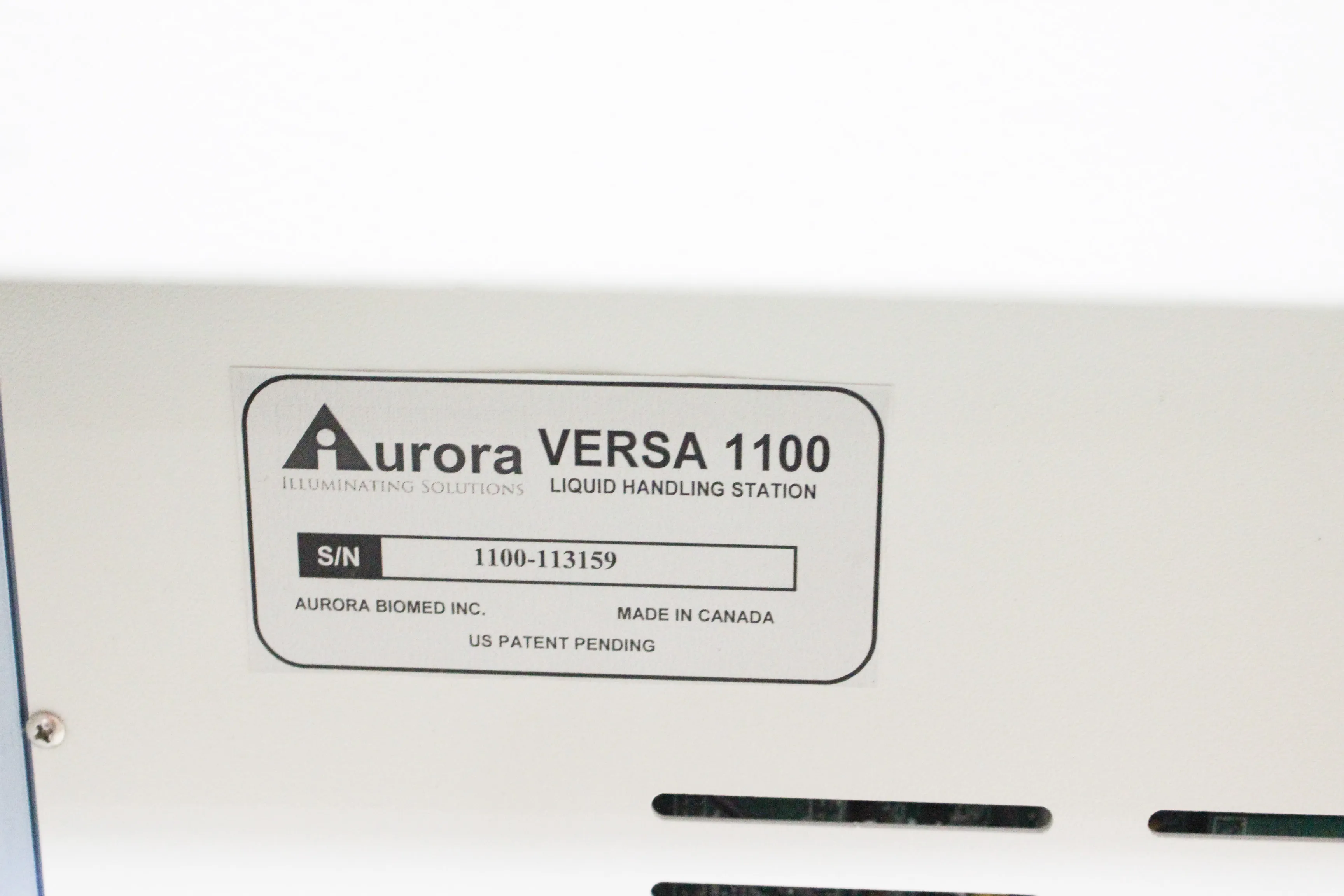 Aurora VERSA 1100 Automated Liquid Handler