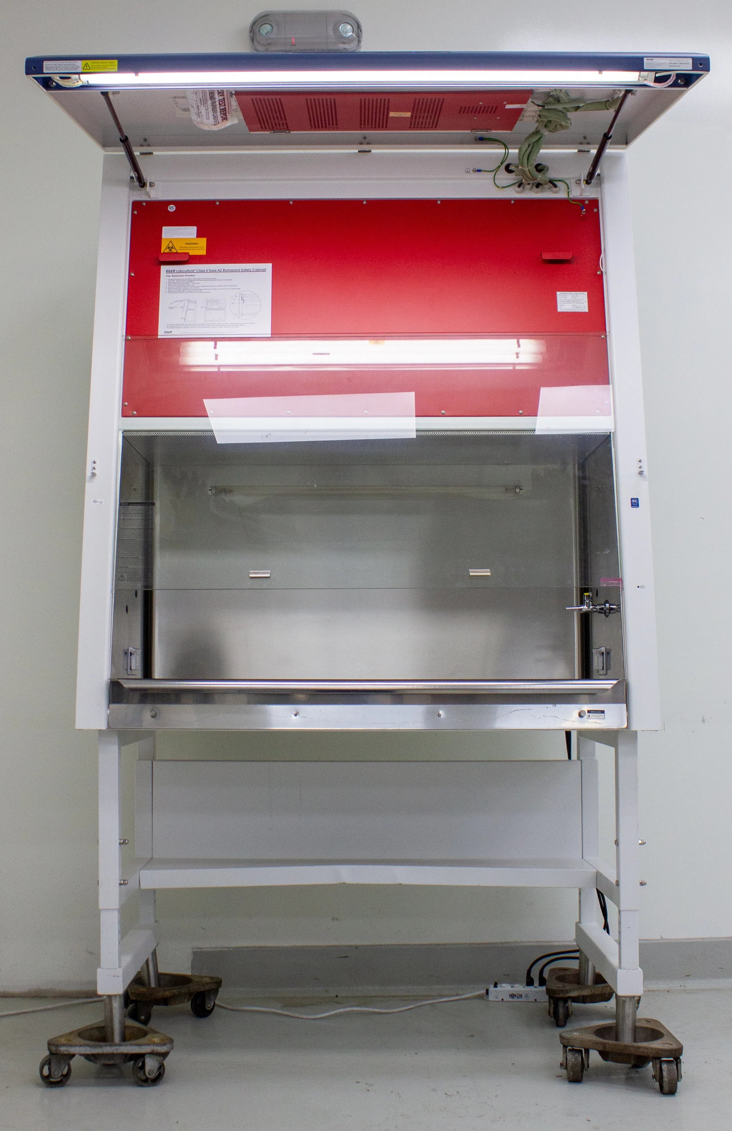 Esco Labculture LA2-4A2 Class II Type A2 Biological Safety Cabinet - Used Laboratory Equipment