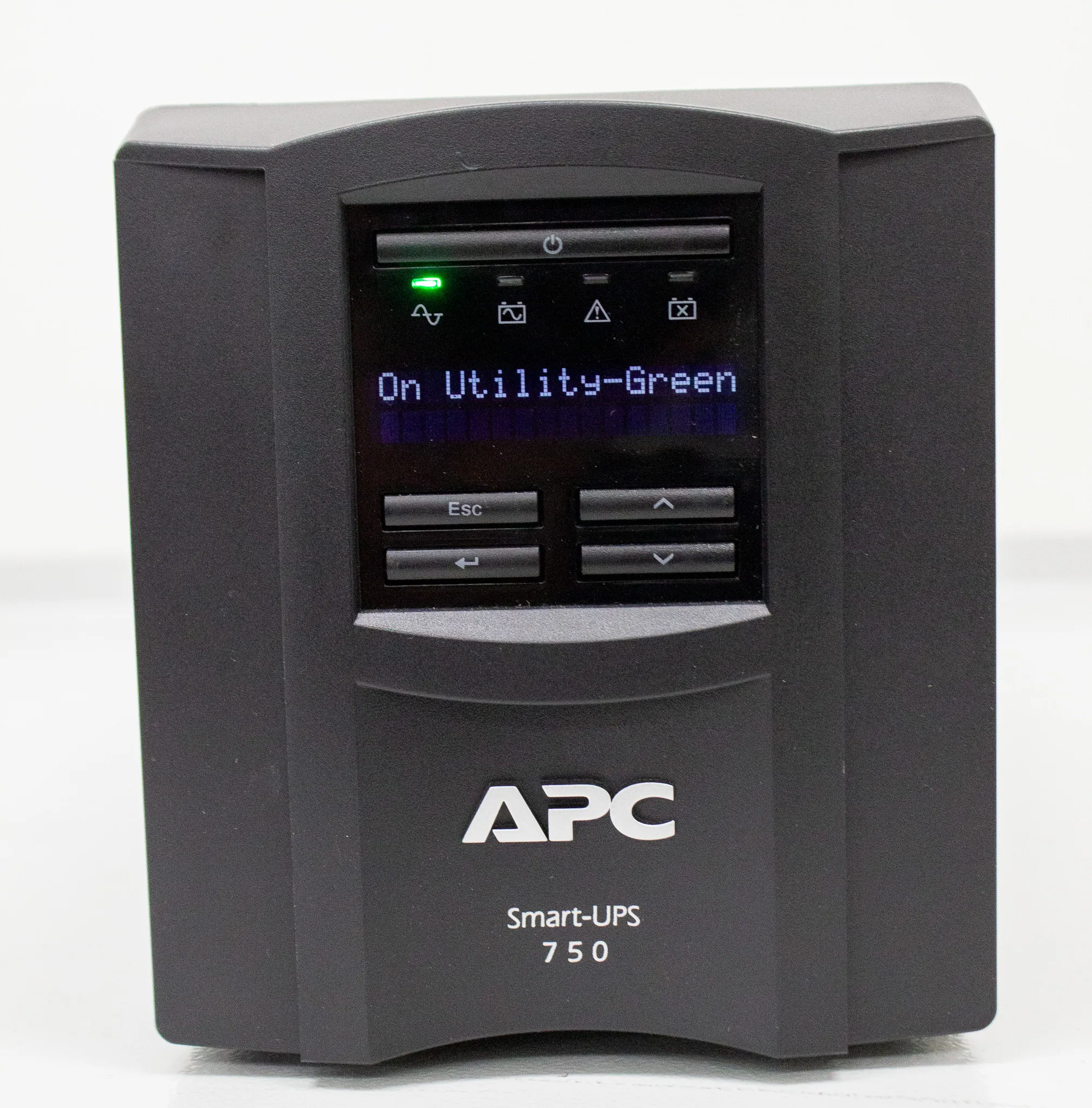 Preowned APC Smart-UPS 750C Line Interactive Tower 750VA, 120V