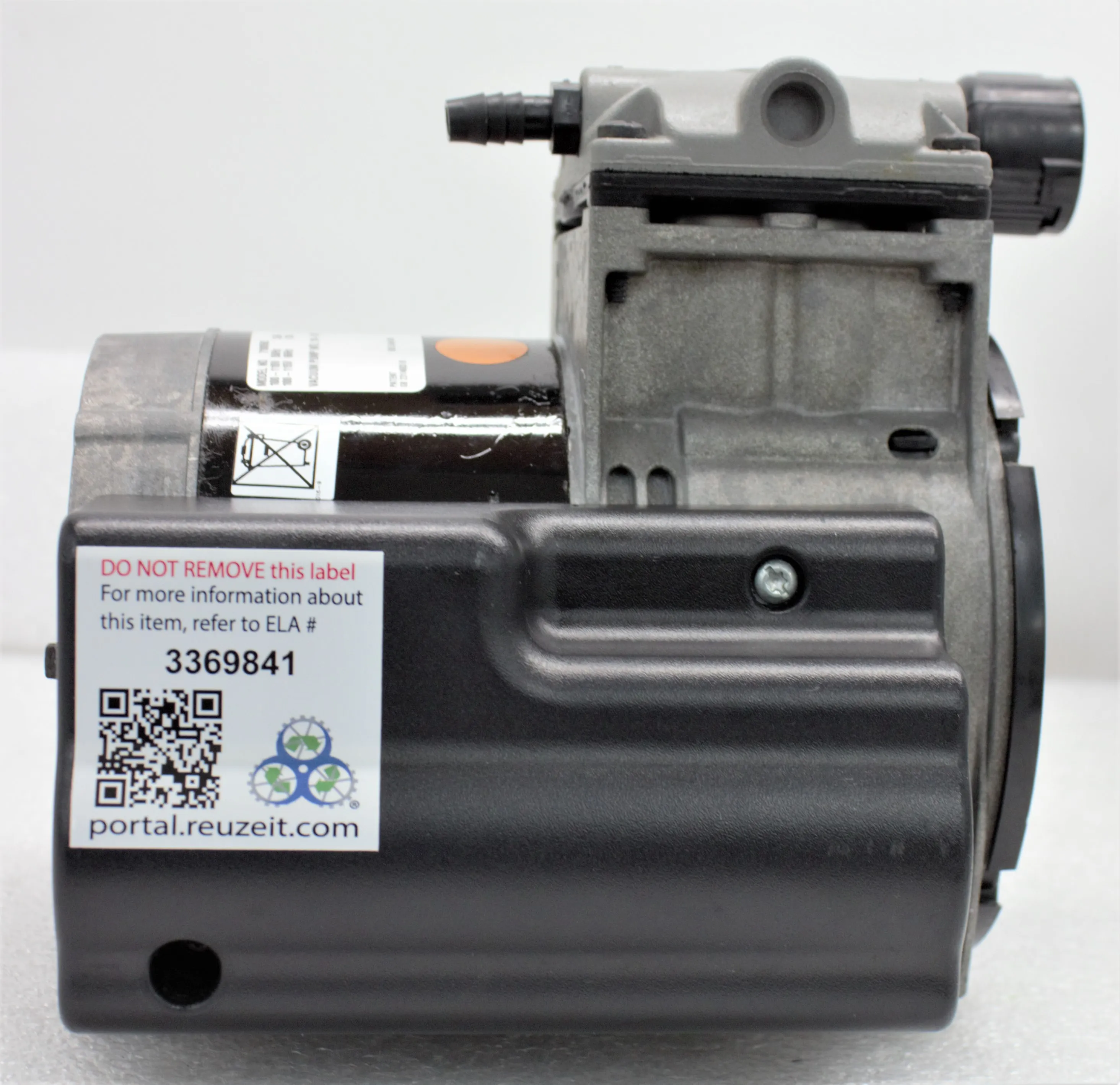 Thomas Oil-Less 7100562 Piston Vacuum Pump