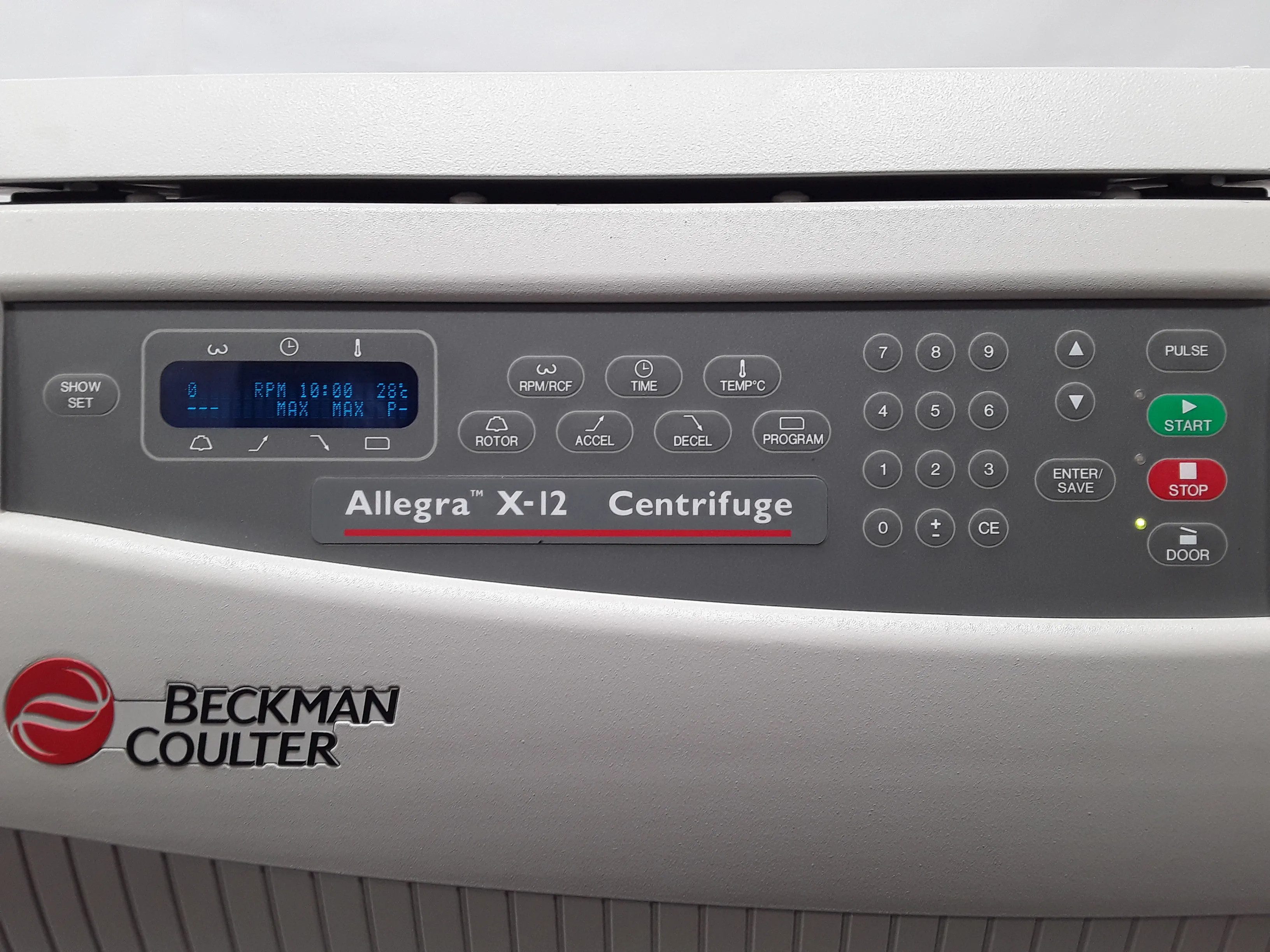 Beckman Coulter Allegra X-12 Benchtop Centrifuge with Rotor Sx4750 and Buckets