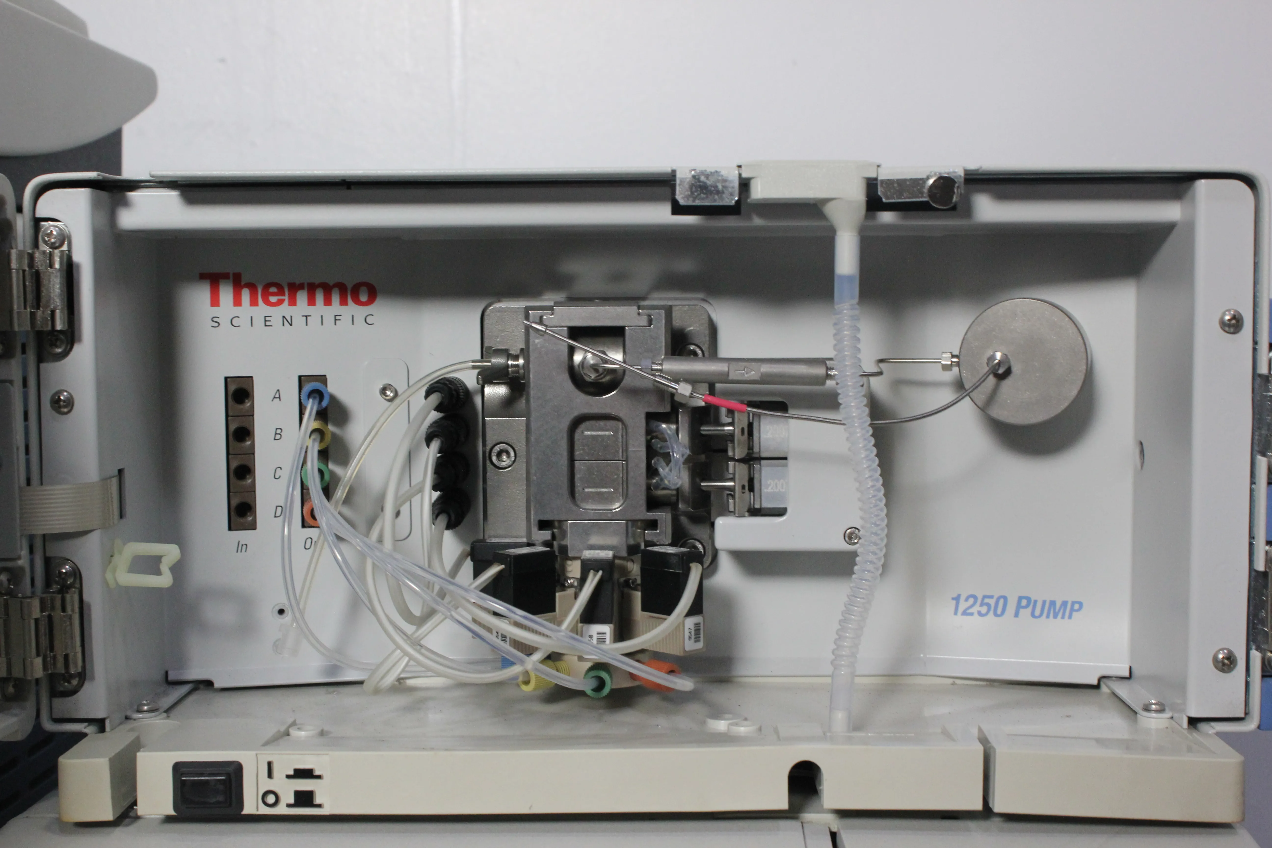 Thermo Fisher Accela HPLC System with 30-Day Warranty